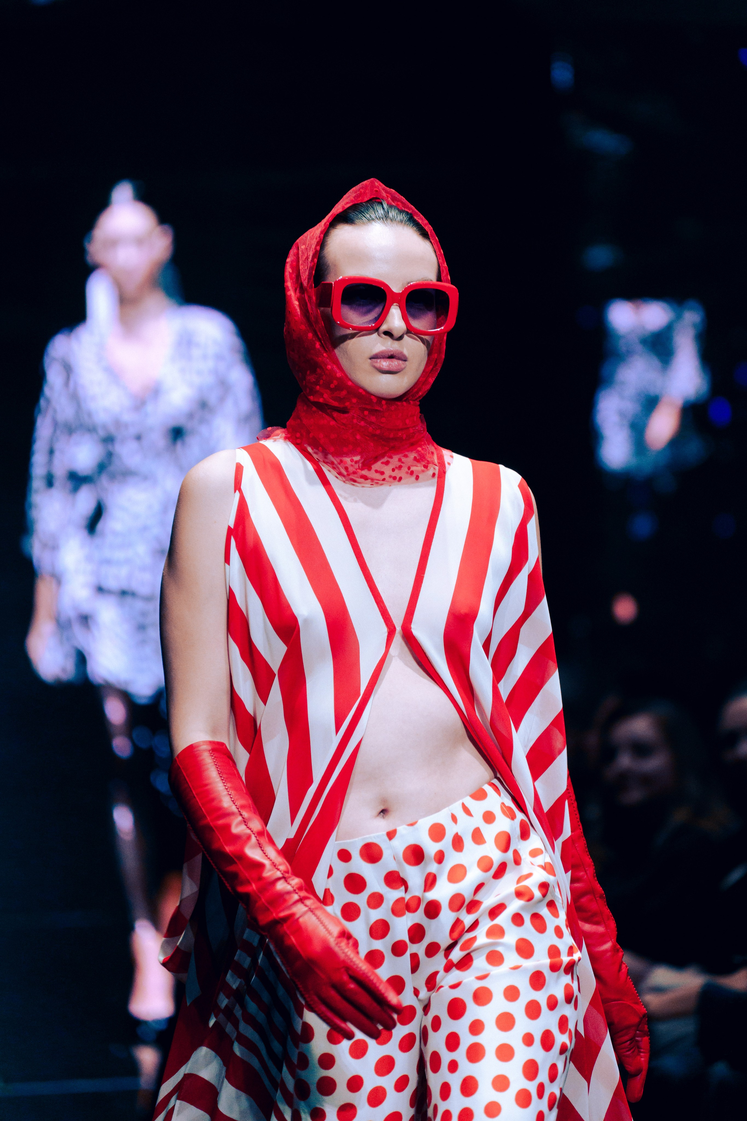 St.Peterspurg Fashion Week 2026|Санкт-Петербугская неделя моды. Репортажный и свадебный фотограф Хадеева Алина/Санкт-Петербург