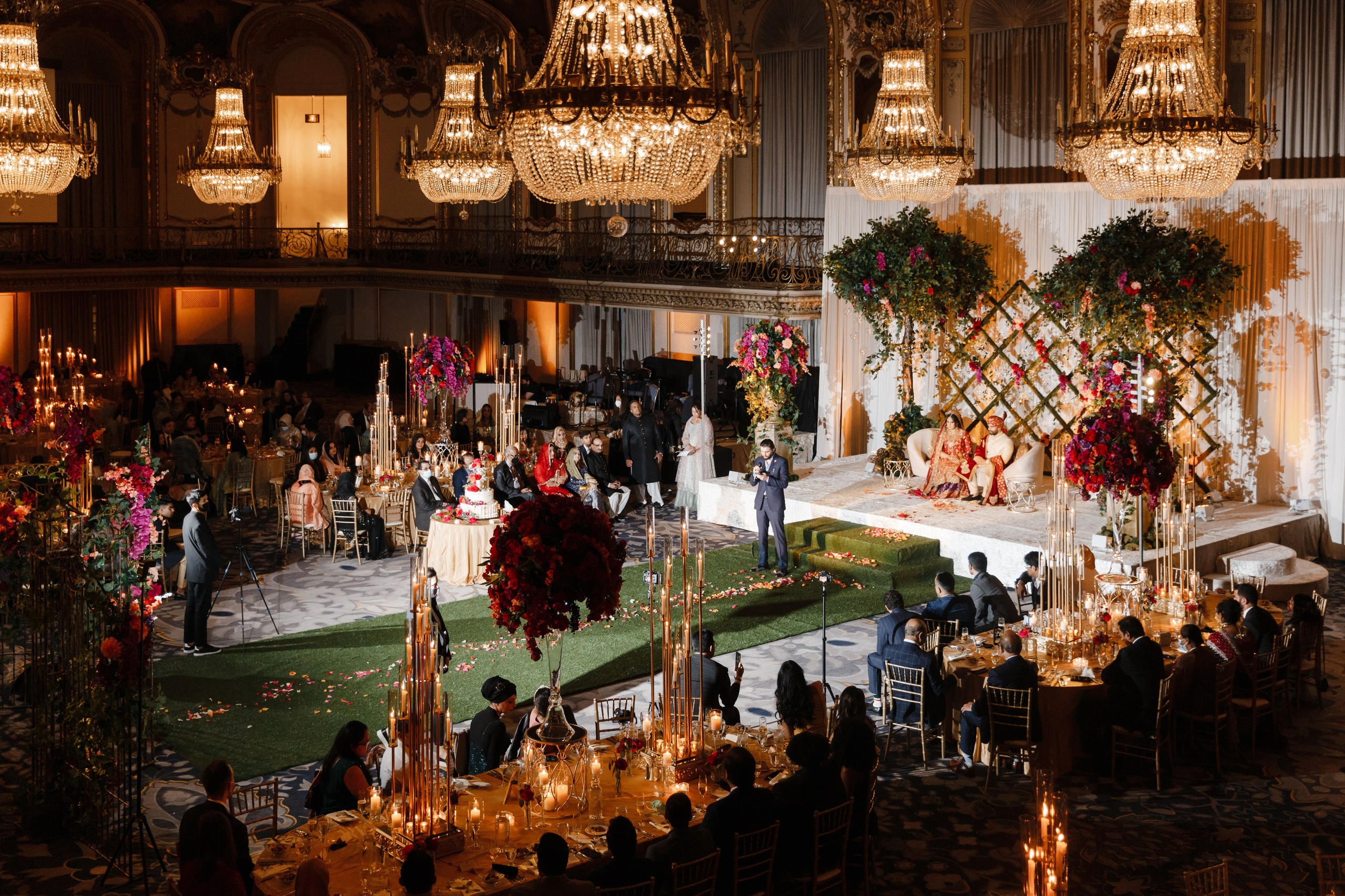 Дим Гранд — AI креатор и фотограф с 16-летним опытом | г. Москва и весь мир