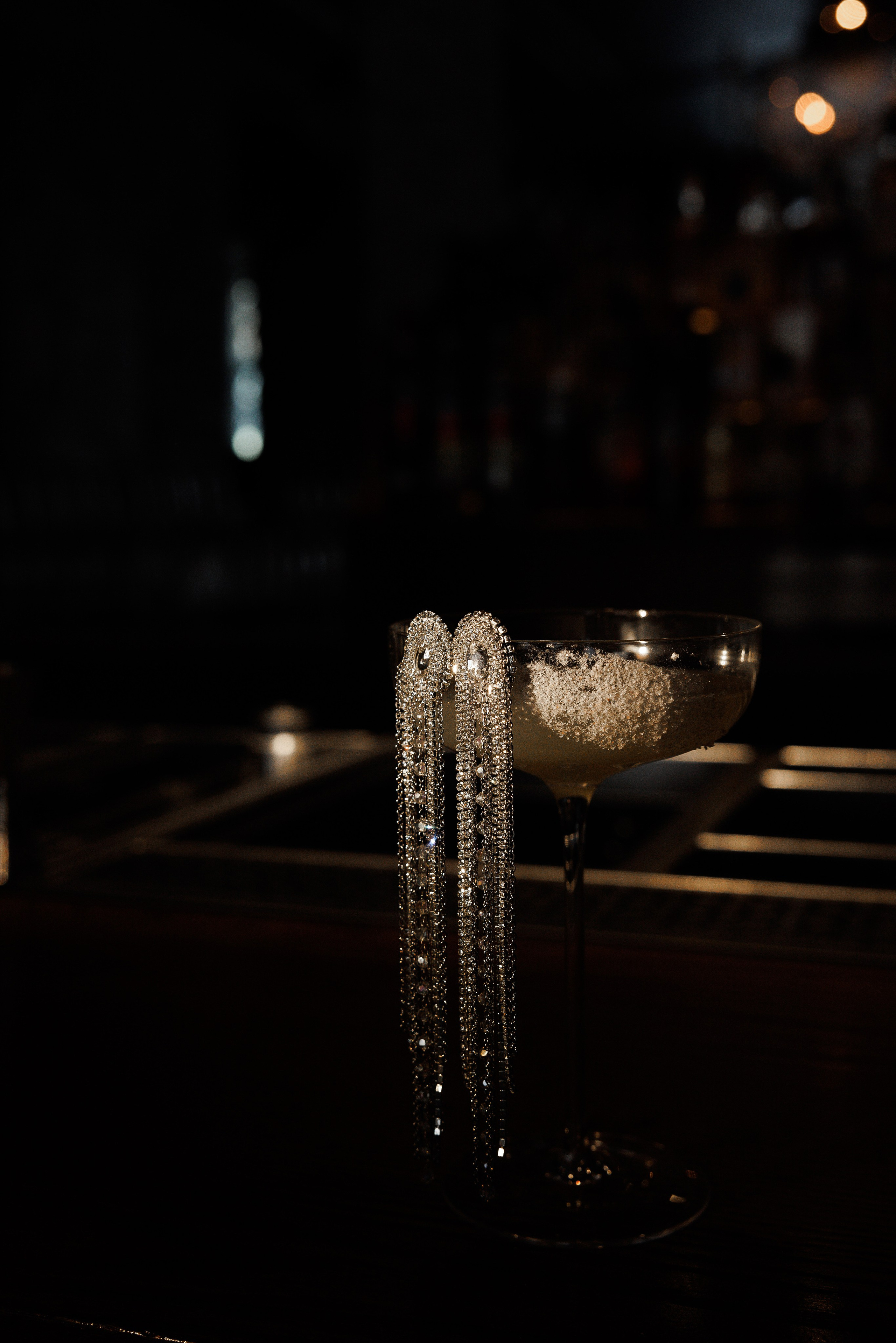 Свадебная серия в баре. Свадебный и семейный фотограф  во Владивостоке Ольга Украинец