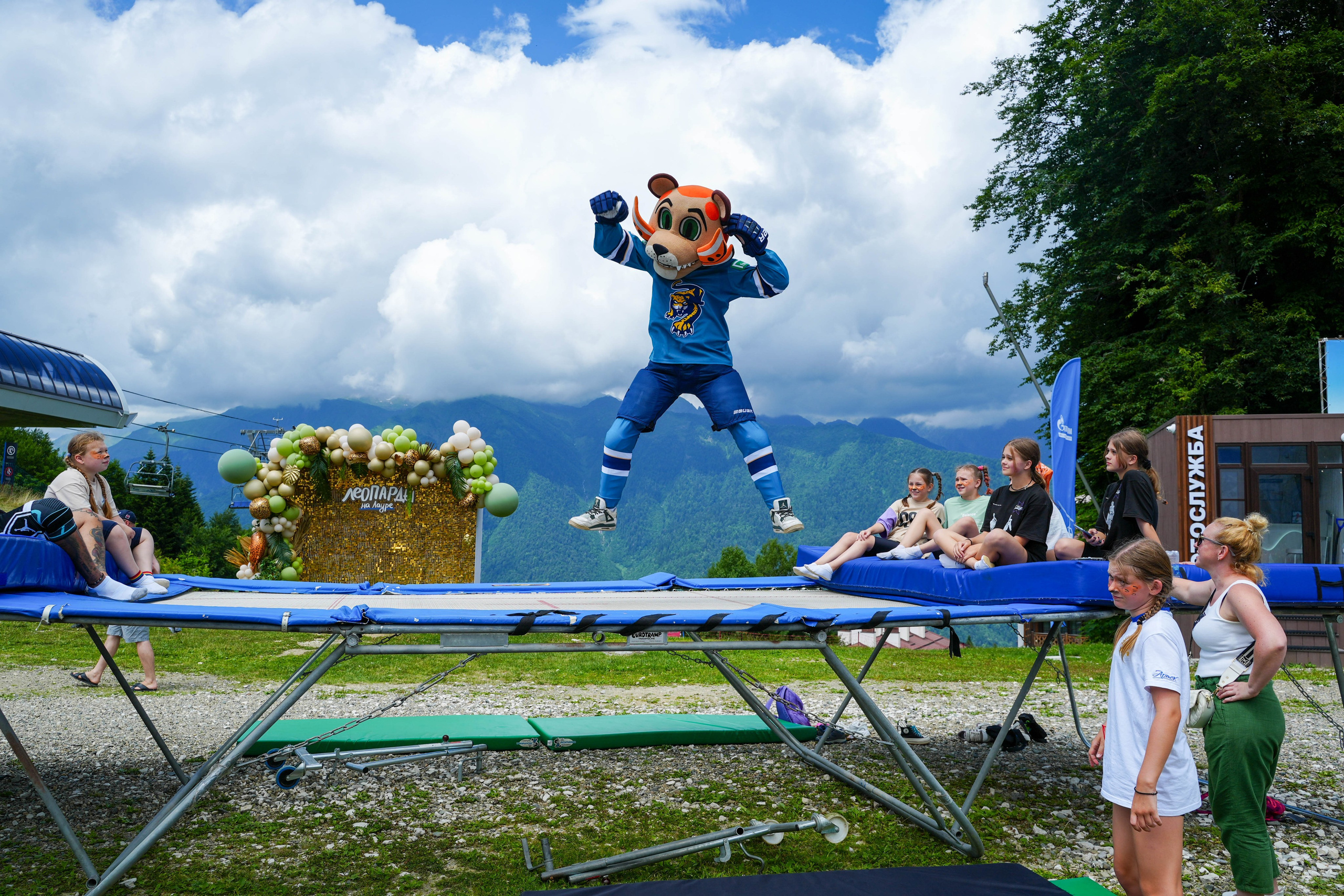 День леопарда на курорте Газпром Поляна. Репортажный фотограф в Красной Поляне и Сочи Павлюченко Екатерина