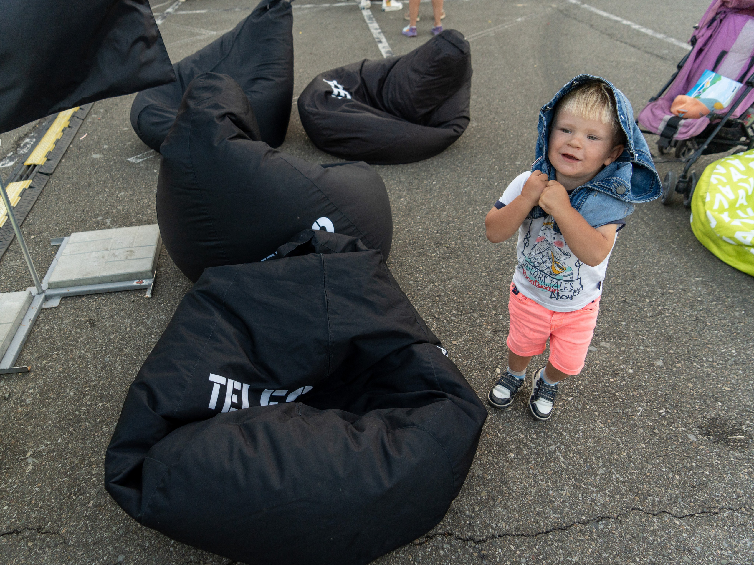 Фотоотчет партнерской интеграции для компании TELE2 на фестивале Ironstar. Репортажный фотограф в Красной Поляне и Сочи Павлюченко Екатерина