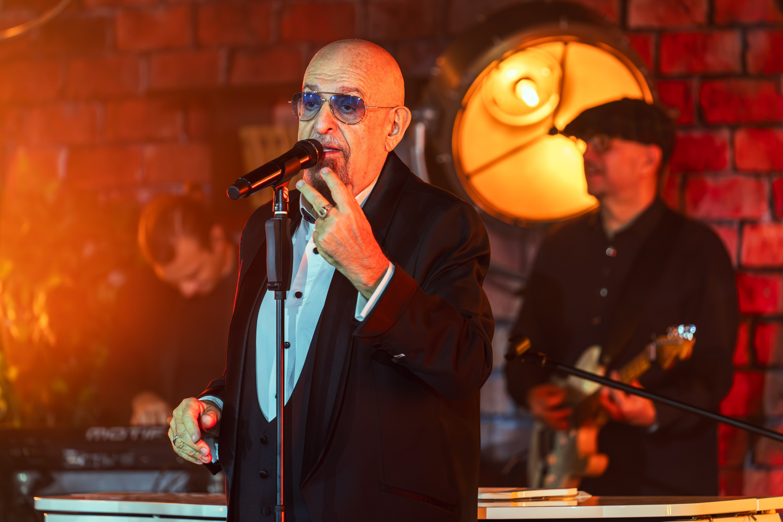 Концерт Михаила Шуфутинского на частном мероприятии. Репортажный фотограф в Красной Поляне и Сочи Павлюченко Екатерина