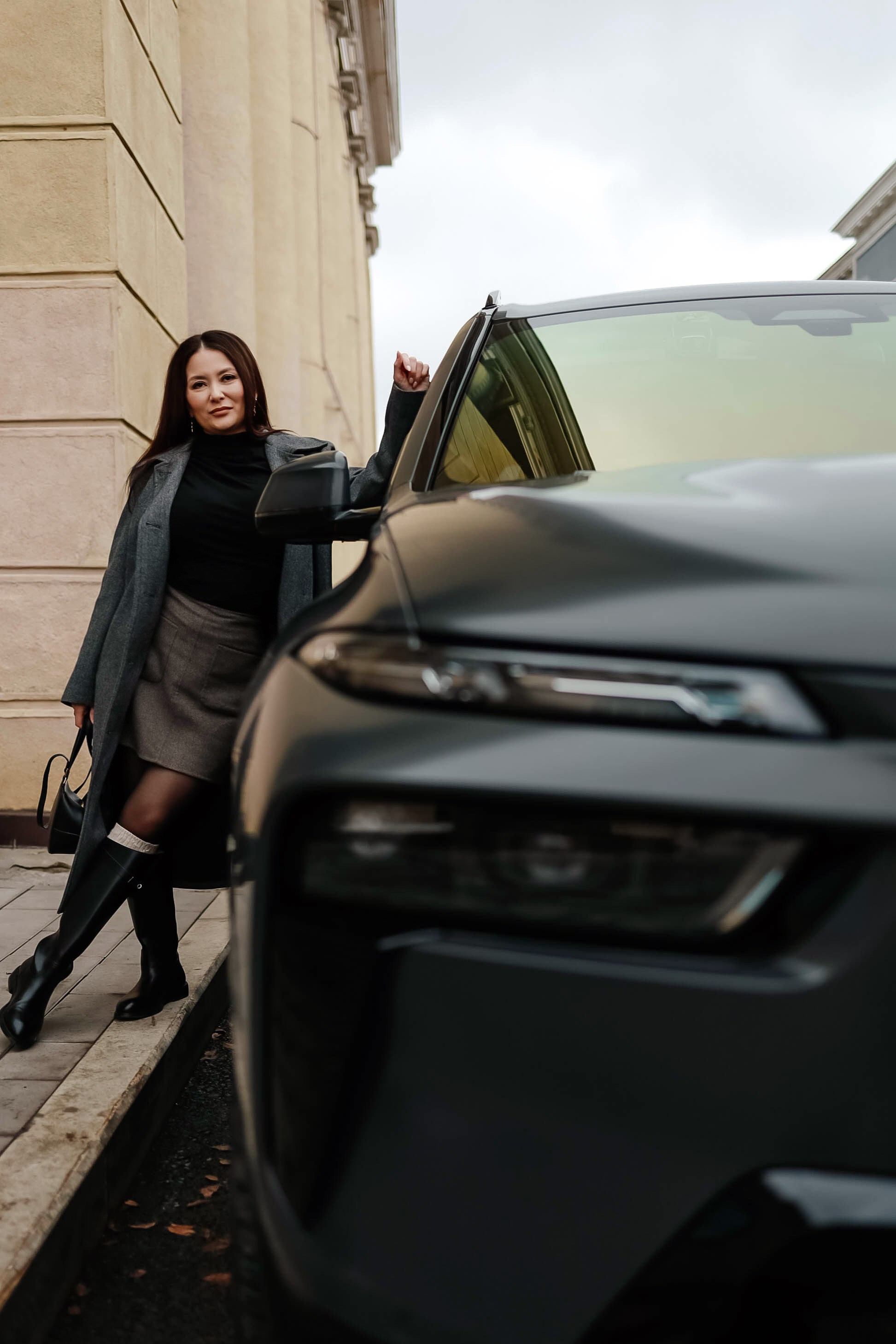 Альмира прогулочная фотосессия. Женский фотограф в Оренбурге Ирина Заводчикова