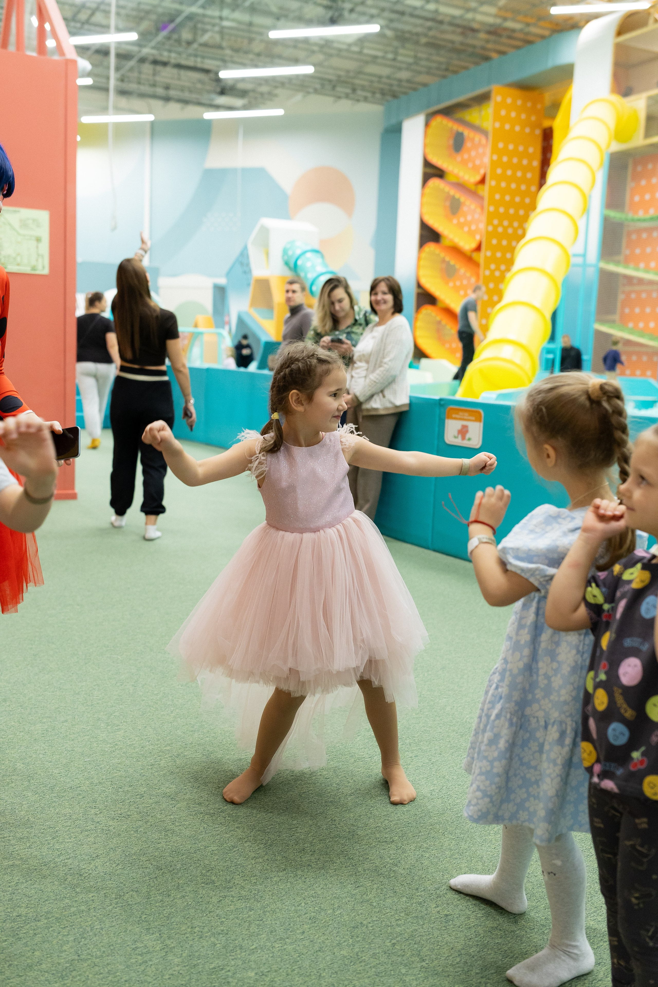 День рождения (SuperLand). Семейный фотограф в Волгограде Надежда Головко