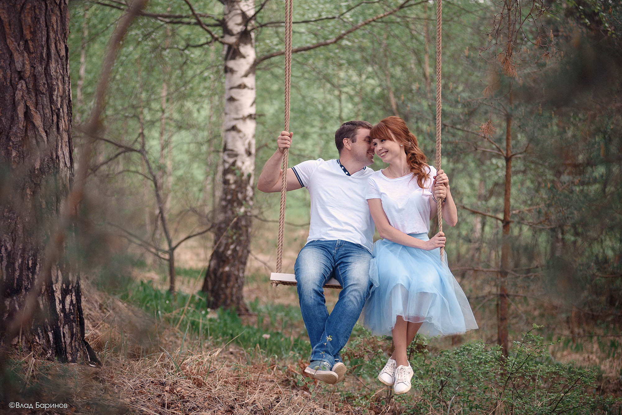 майская фотосессия в цветущем саду