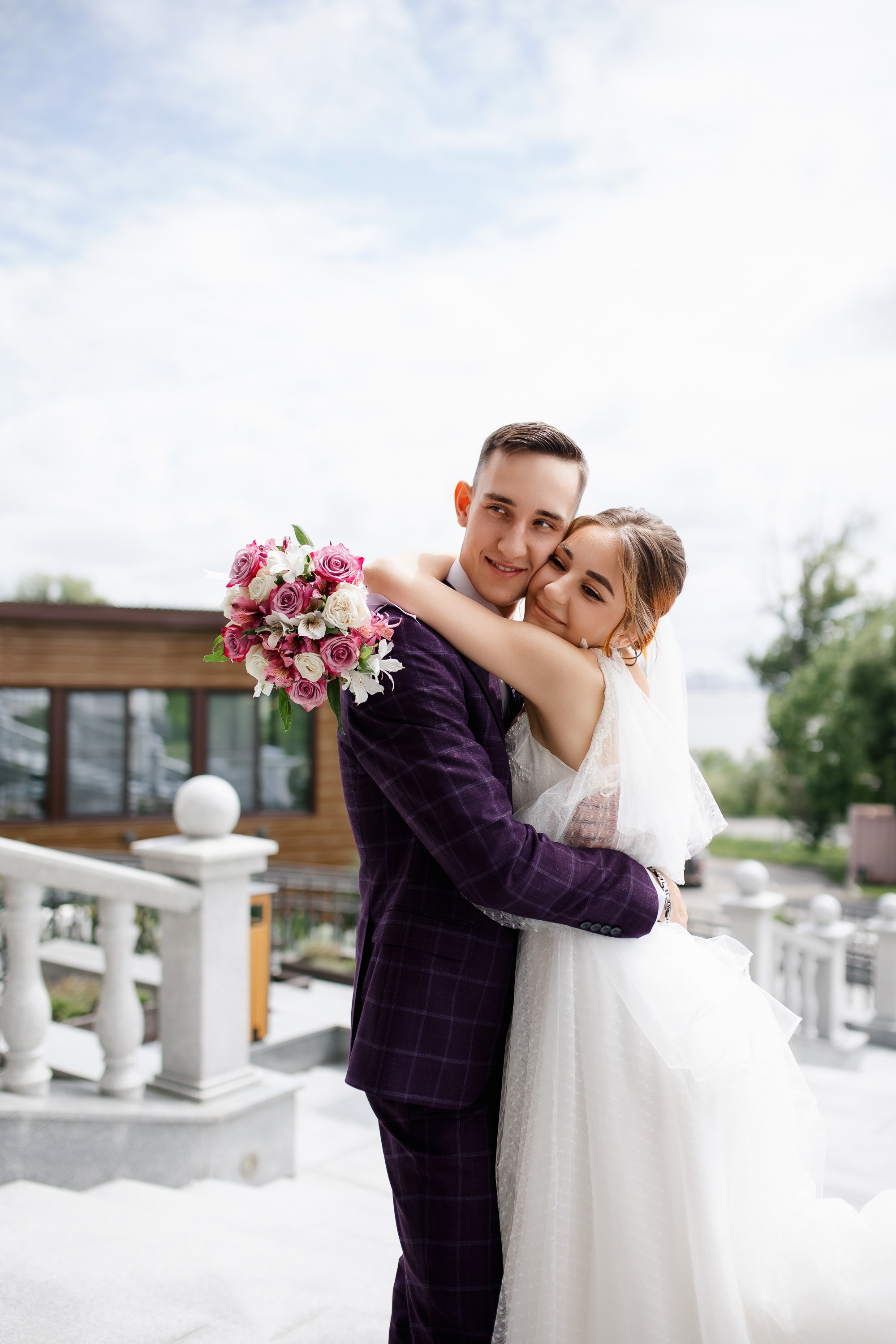 Ксения и Максим. Сборы Sopka. Прогулка по городу. Свадебный фотограф в Хабаровске