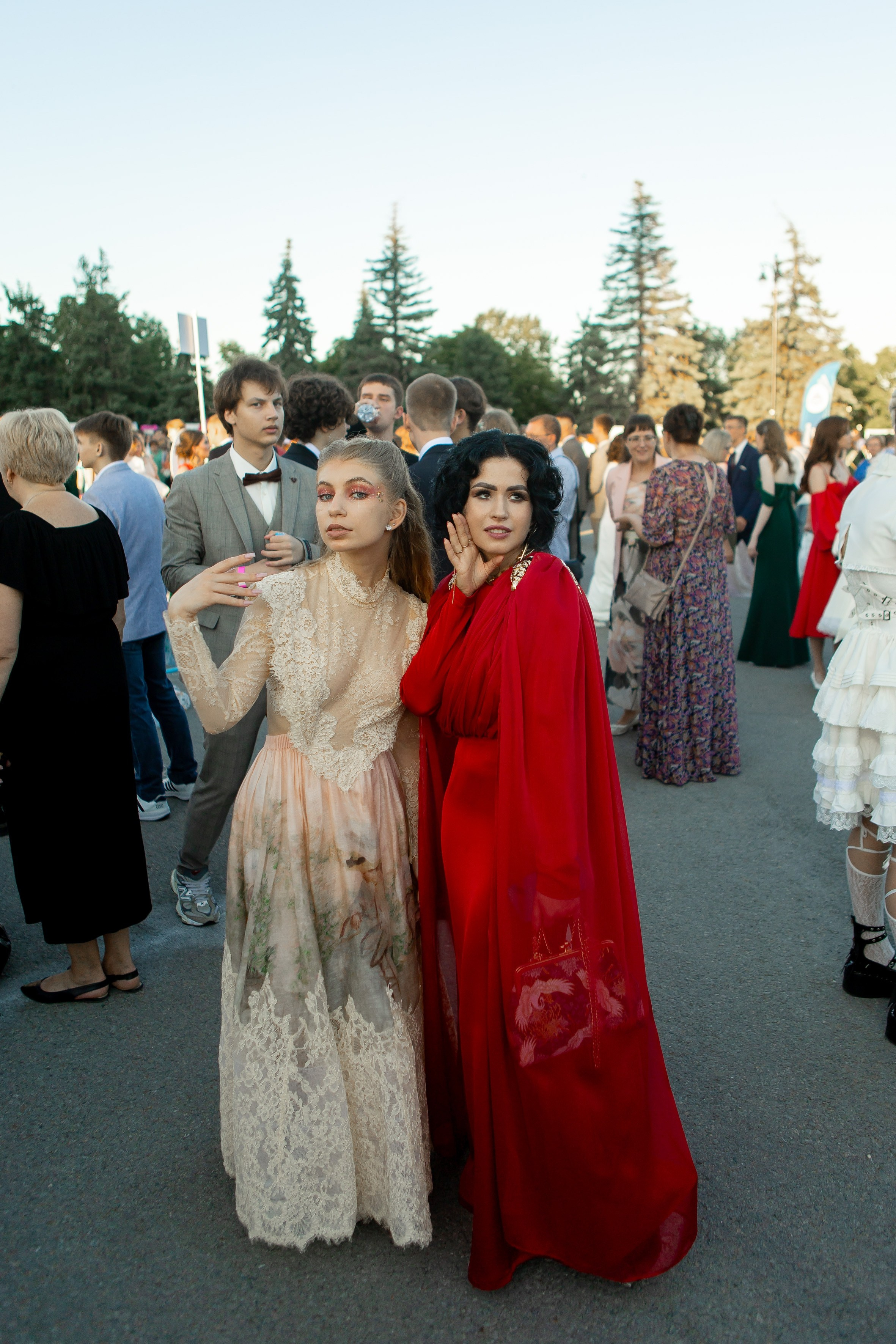 Выпускной Гимназия 12 2024 г. Свадебный и портретный Фотограф в Липецке Дмитрий Котюков