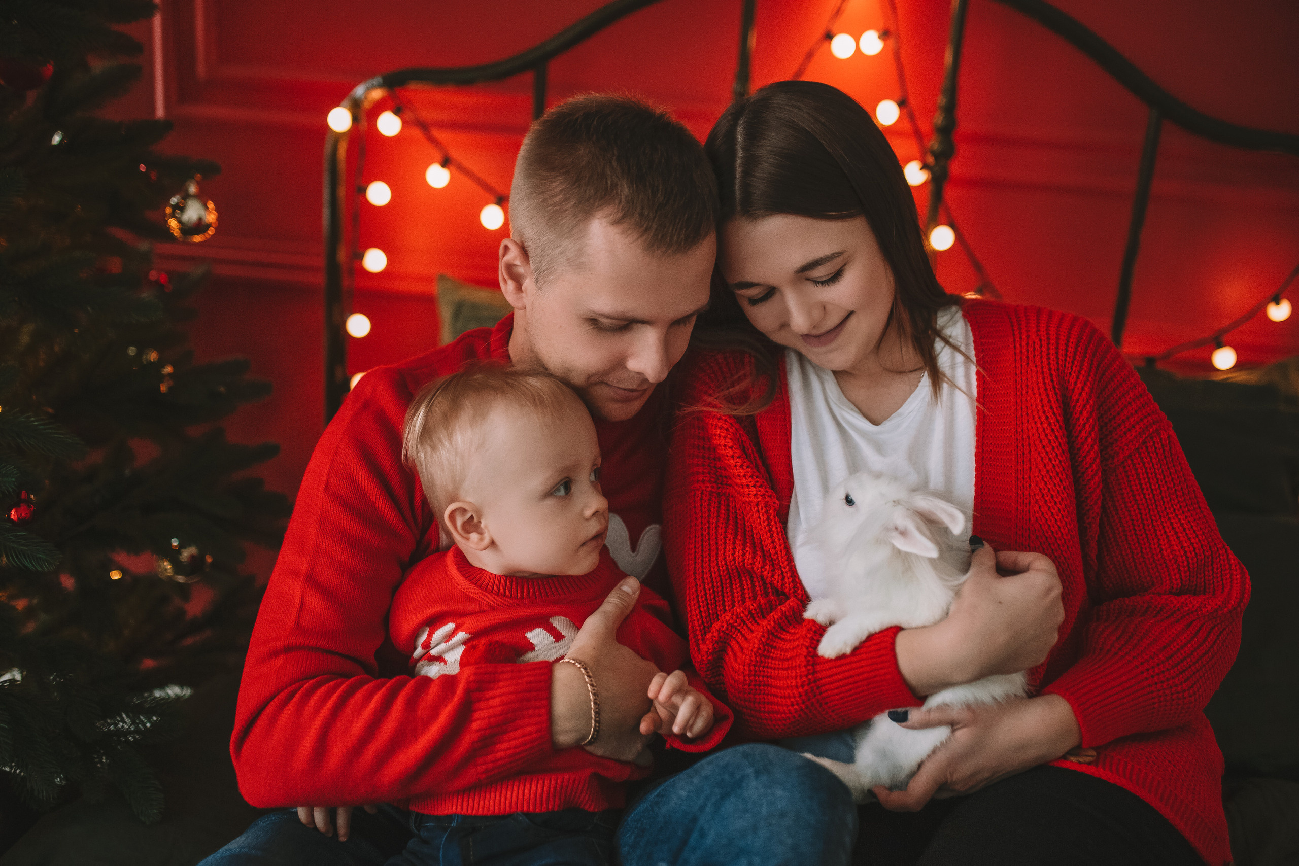 Вика, Саша, Матвей и бабушка. Фотограф в Минске — Юлия Деяк. Фотосессии в Минске