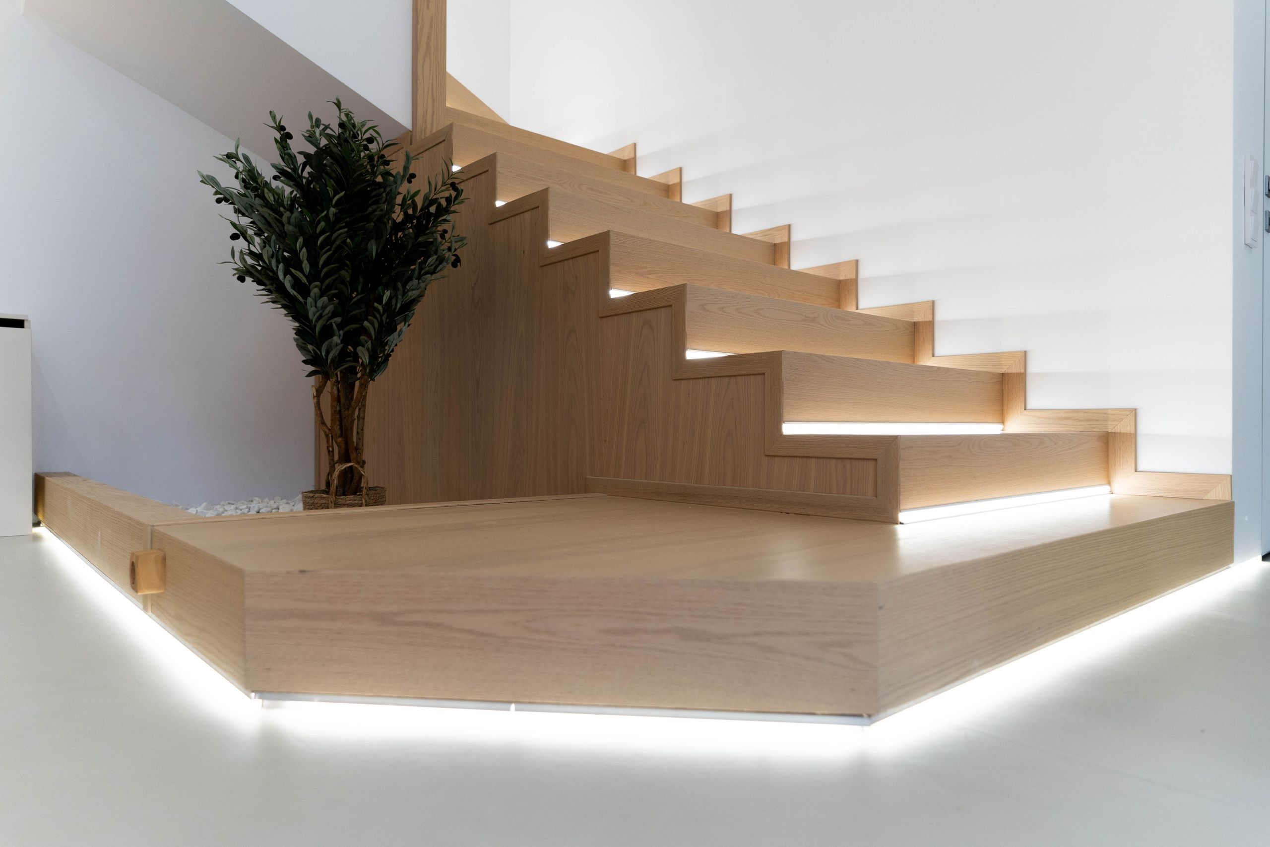 KP Cambridge. Rezyame