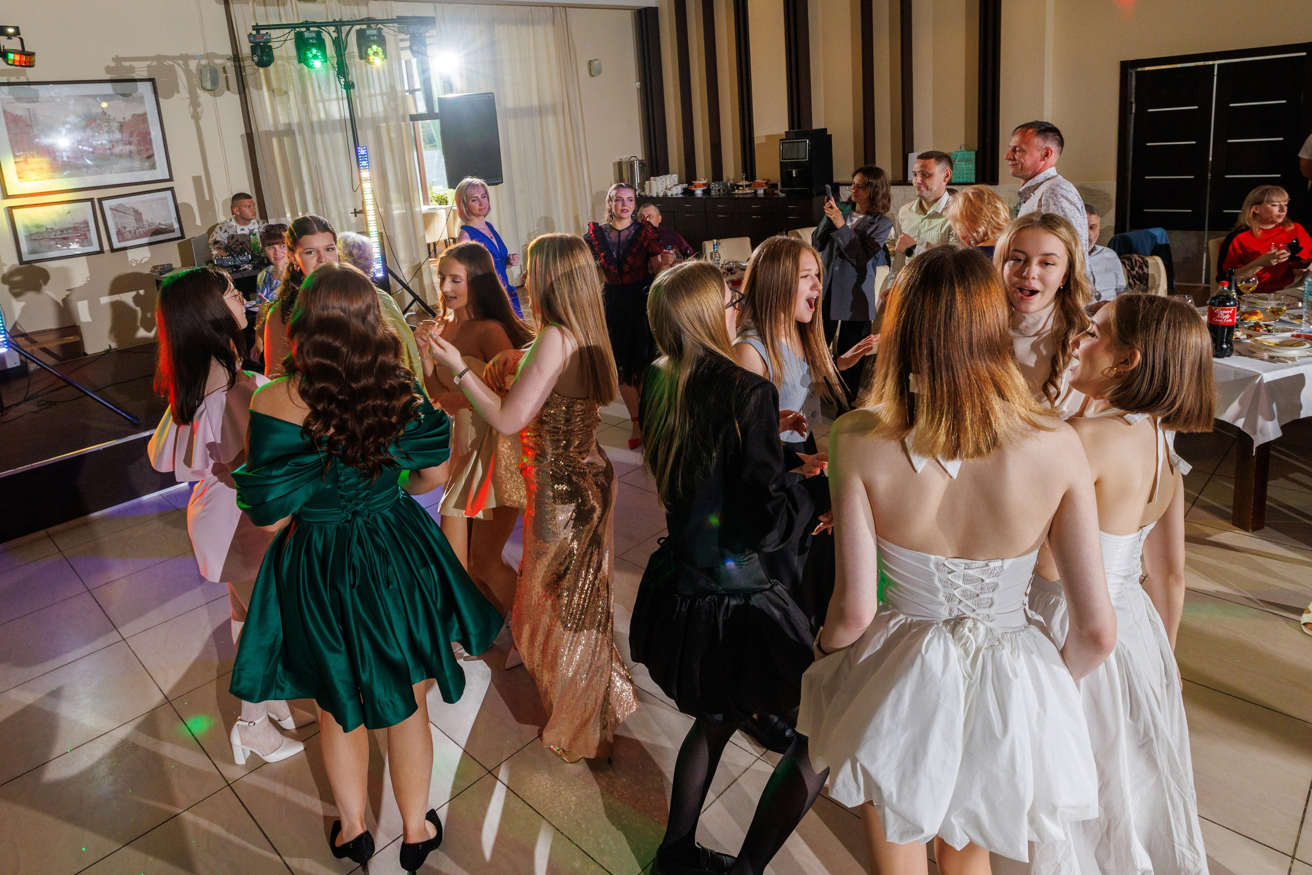 Выпускной 2025 Шк 10. Коммерческий фотограф Андрей Тремасов