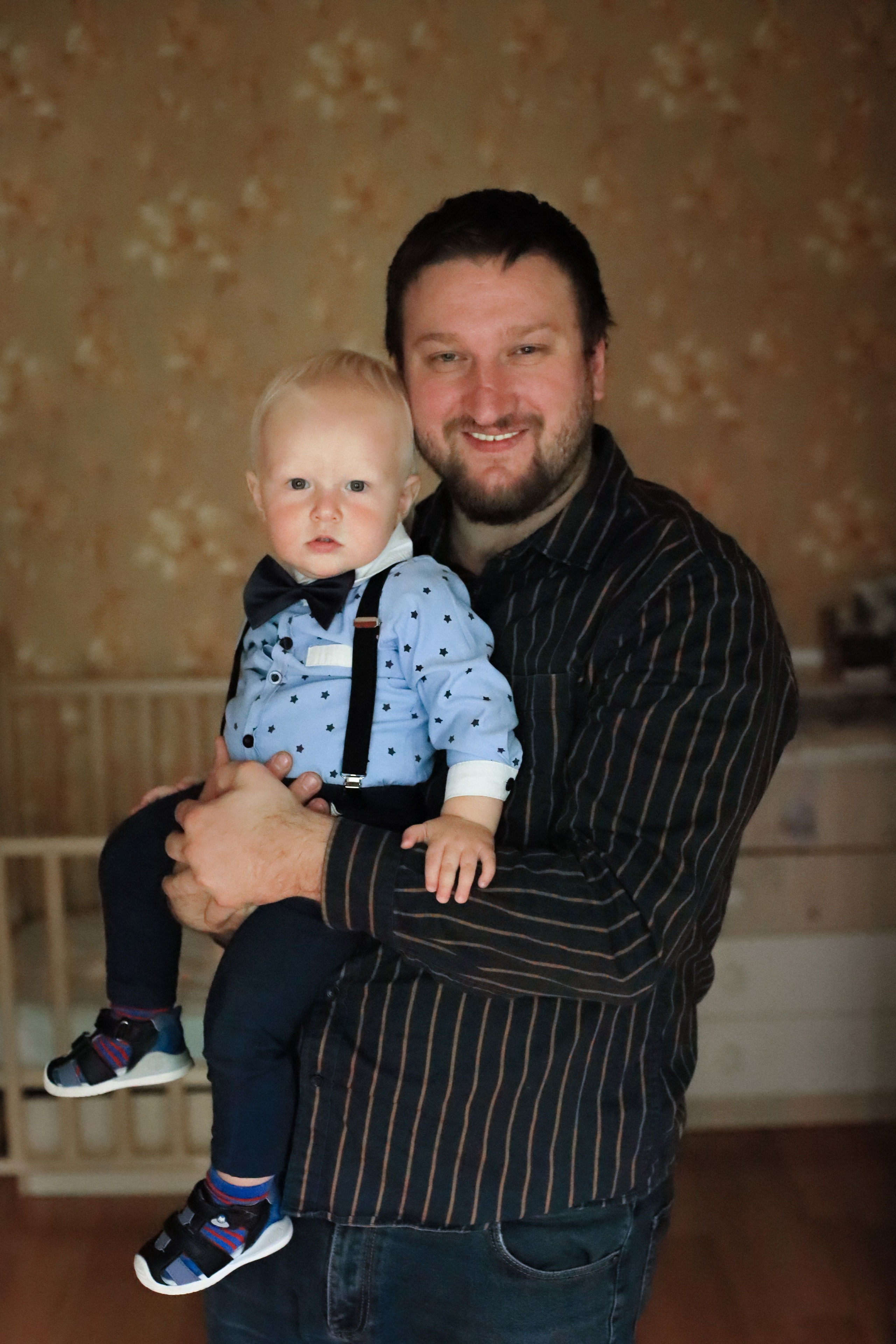 Ян Я РАСТУ. Семейный фотограф и фотограф новорожденных в Санкт-Петербурге Алина Фе