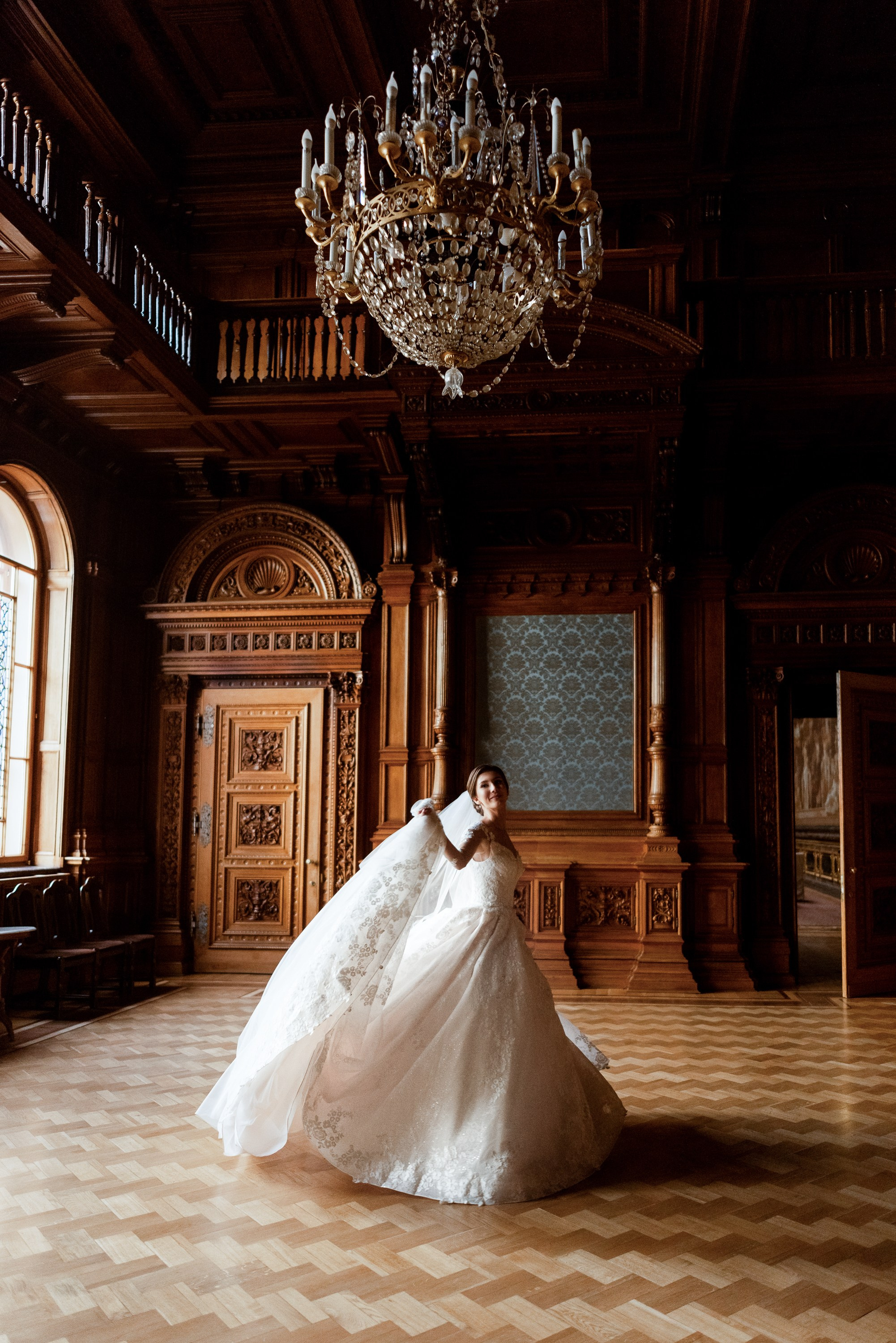 Крытые локации для свадебной фотосессии в Санкт-Петербруге. Свадебный и семейный фотограф в СПб Валерия Фомичева
