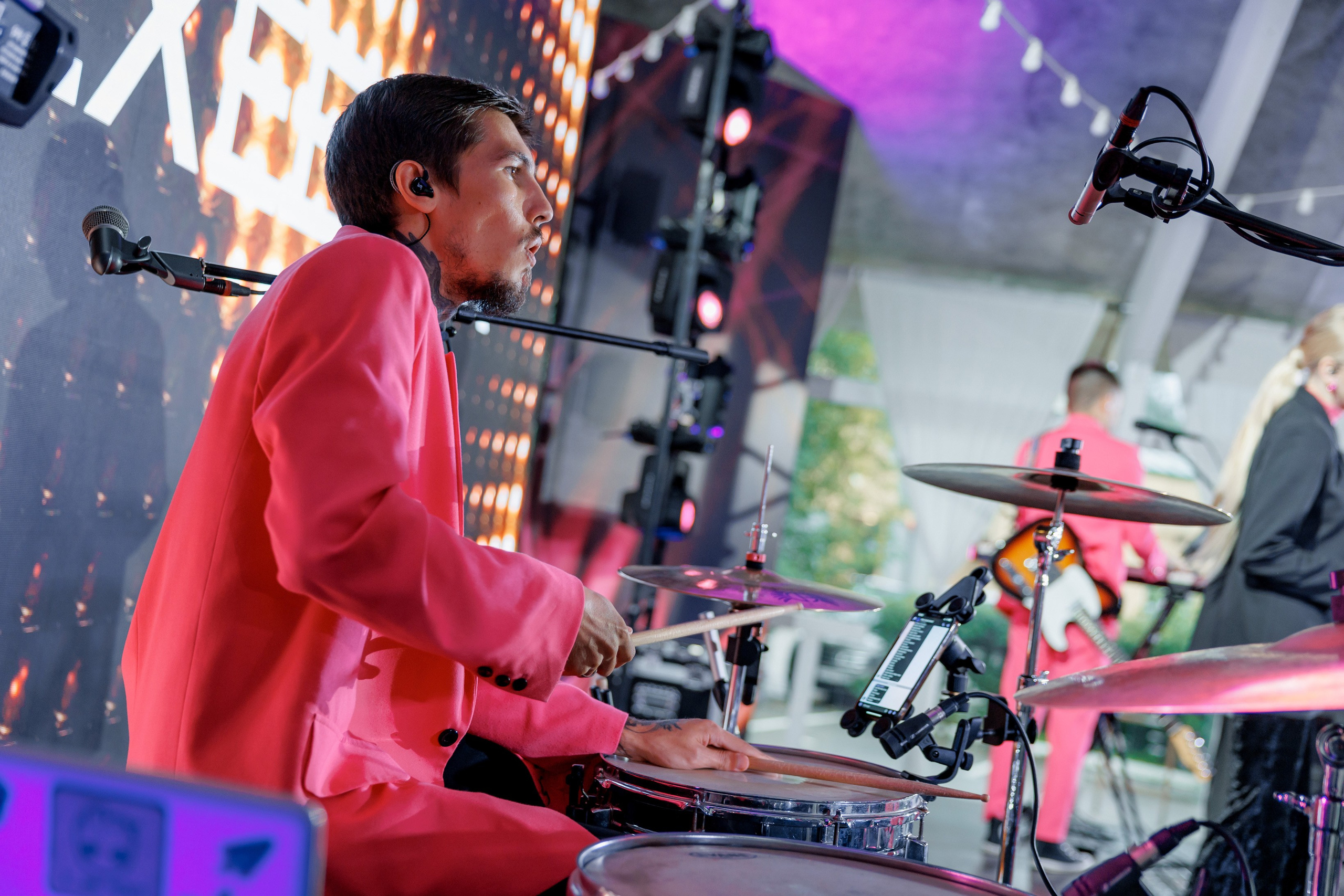 Презентация Exeed RX. Свадебный фотограф в Иркутске Сапаров Александр