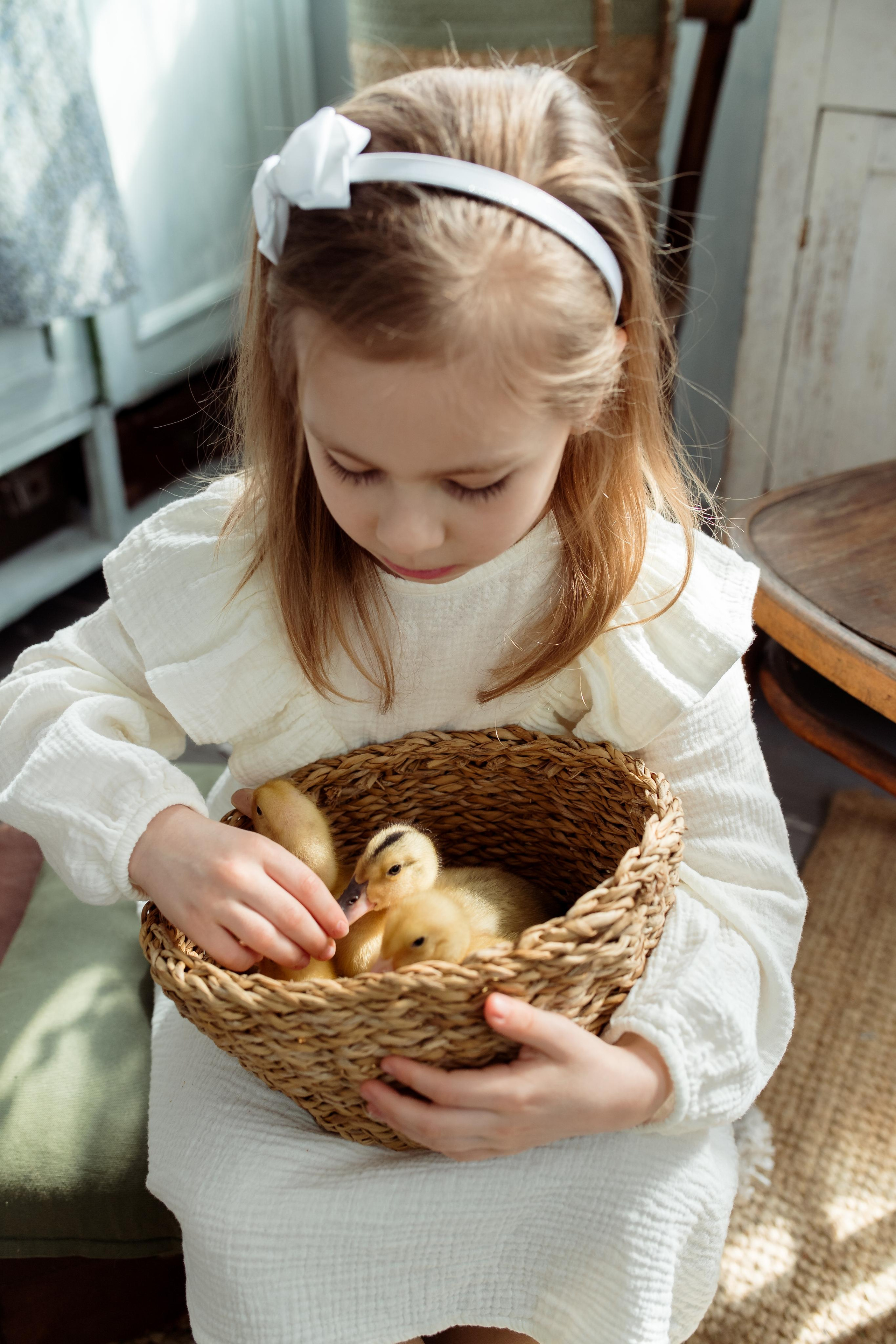 Mother with daughters. Family and content photographer