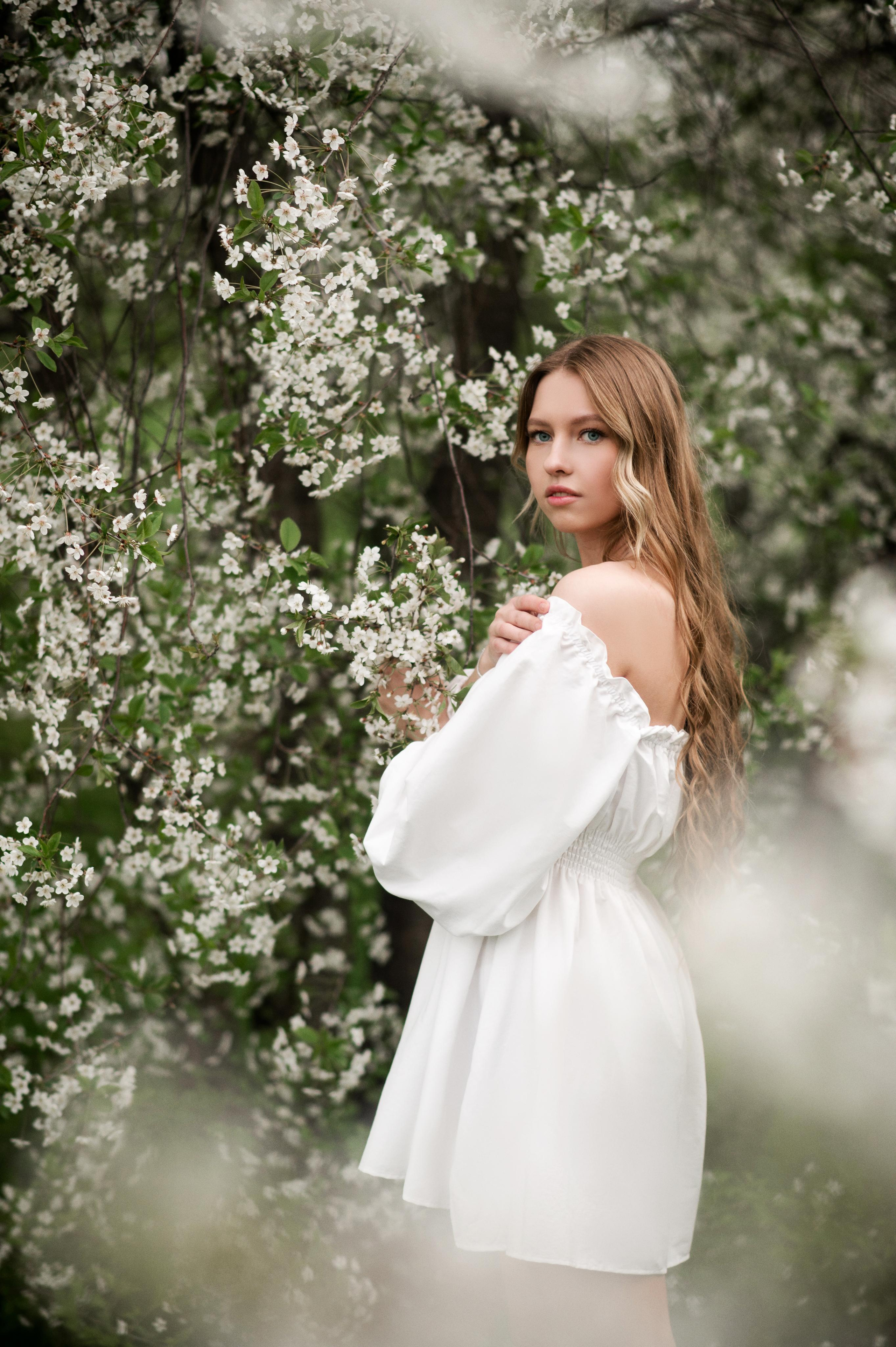 Сherry blossom. Family and content photographer