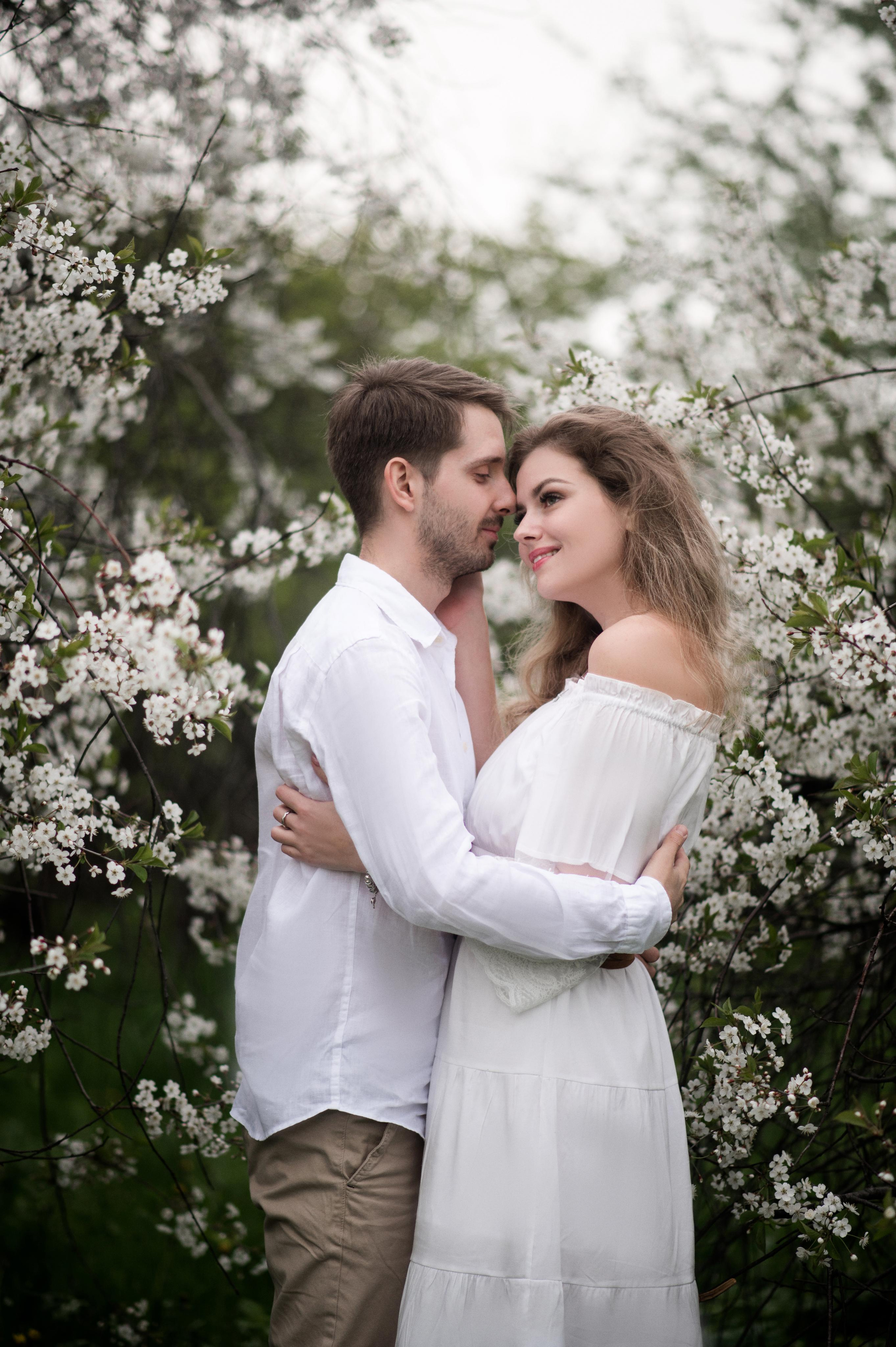 Сherry blossom. Family and content photographer