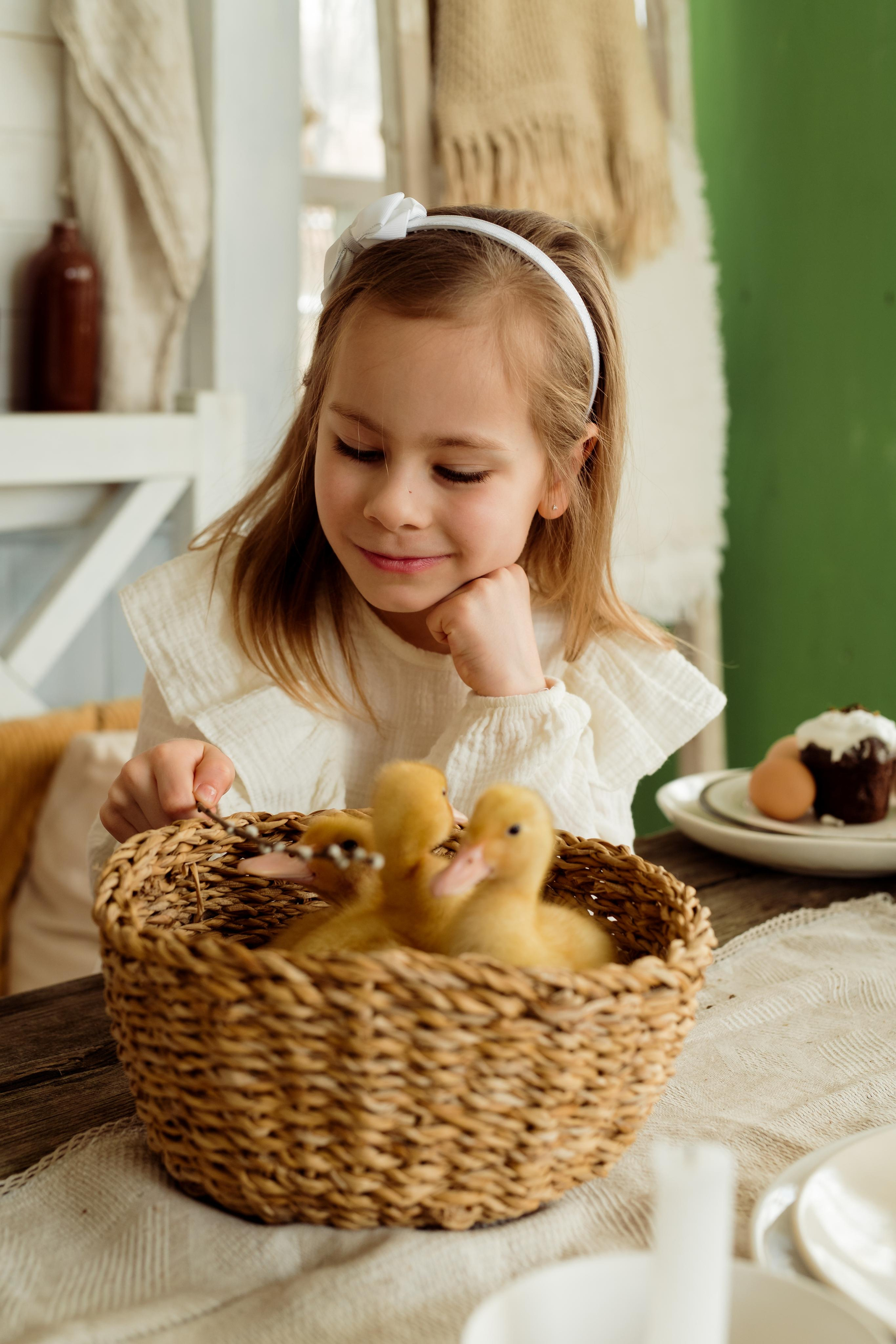 Mother with daughters. Family and content photographer