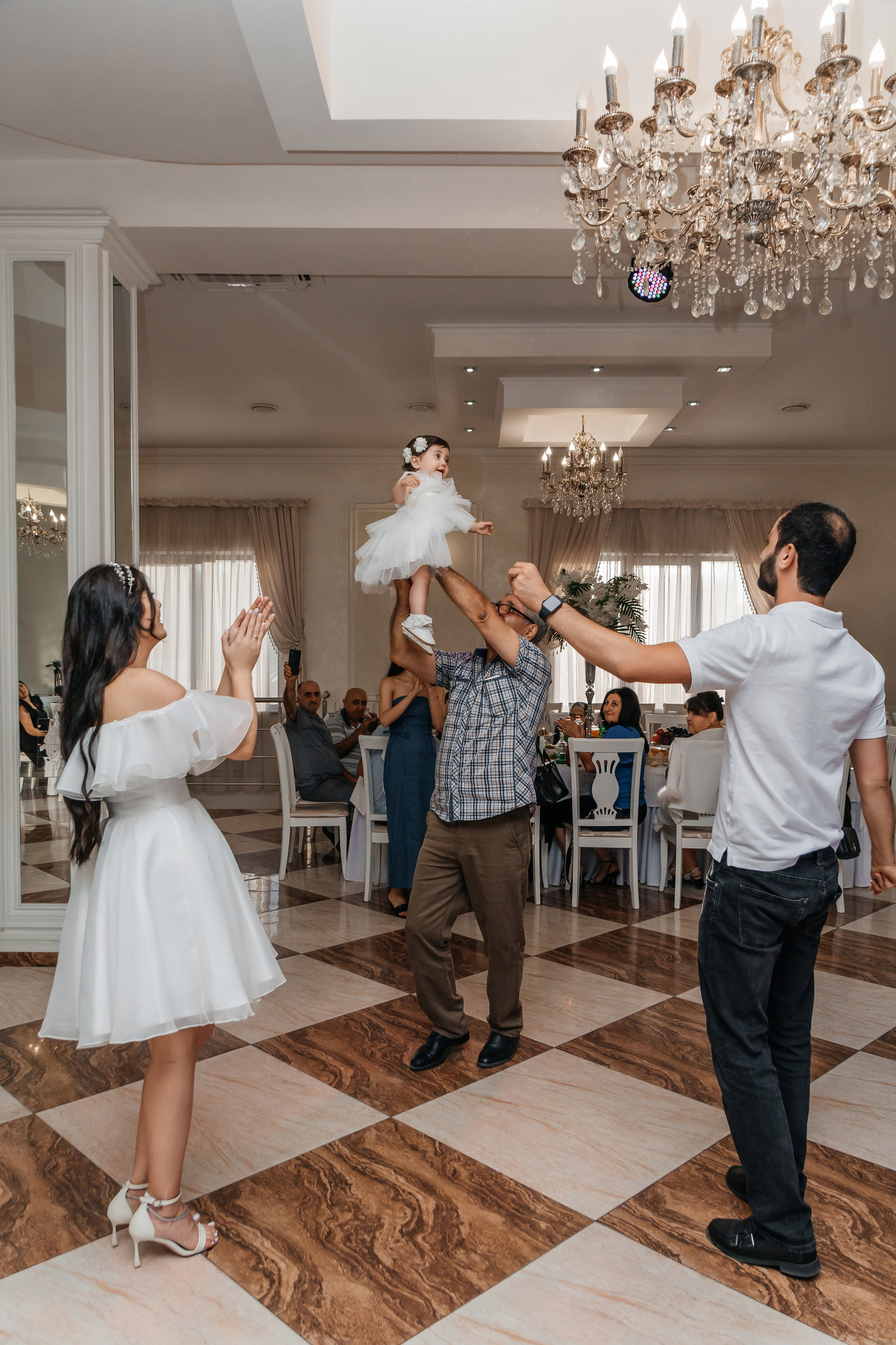 Съемка банкета на годик. Семейный и детский фотограф Кущ Наташа