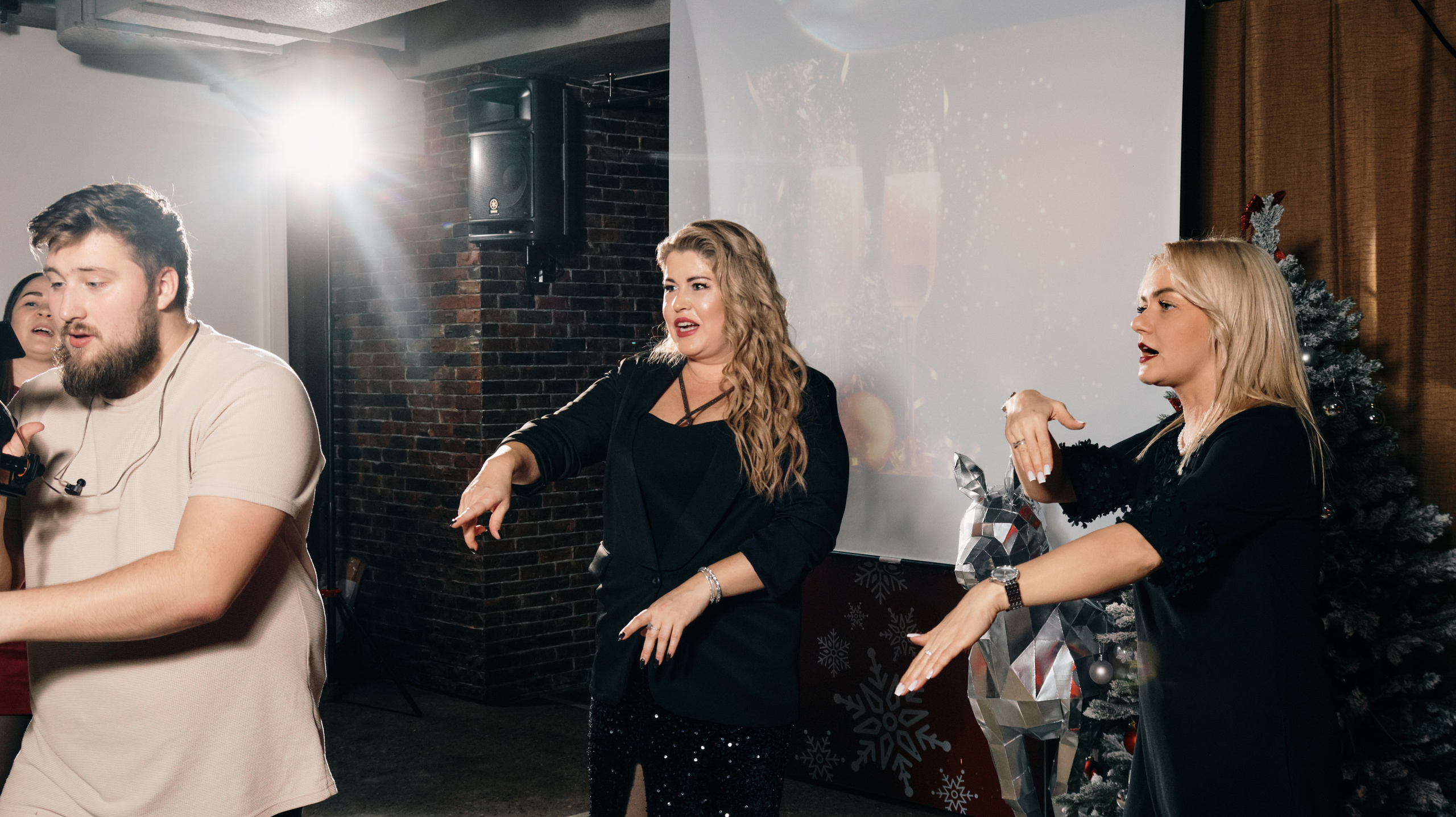 Бир Мир. Репортажная и свадебная фото- и видео съемка Воронеж