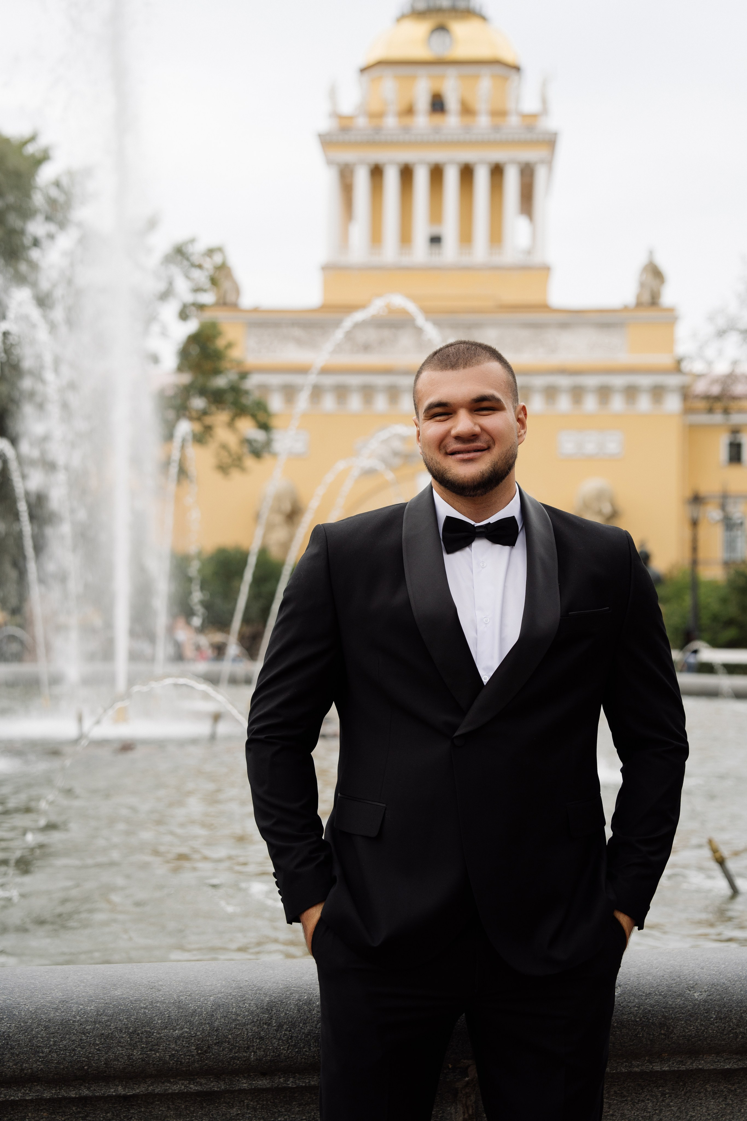 Свадьба в сошиал клабе. Свадебный фотограф организатор в Санкт-Петербурге Ассоль Опарина