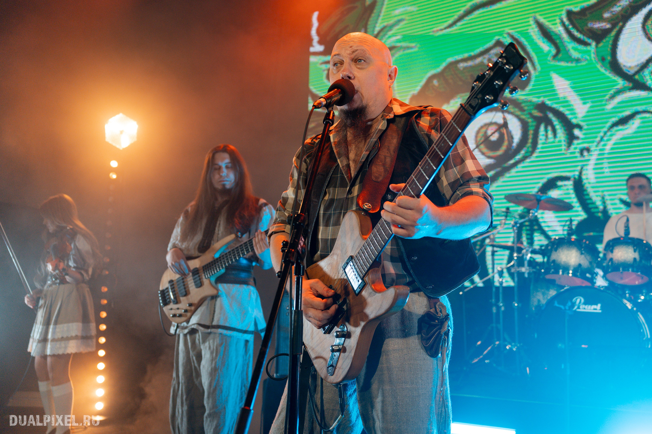 Тролль гнёт ель. Магия музыки в кадре: Концертная Фотография