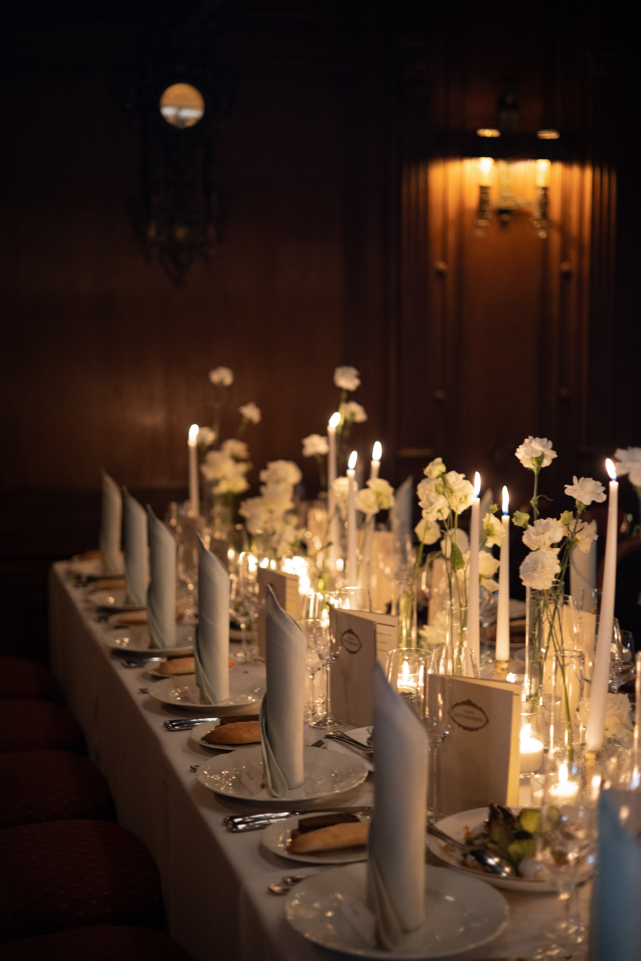 Лола & Иван. Ресторан «Пушкинъ». Оформление свадеб, декор свадеб Вера Маркова, Москва