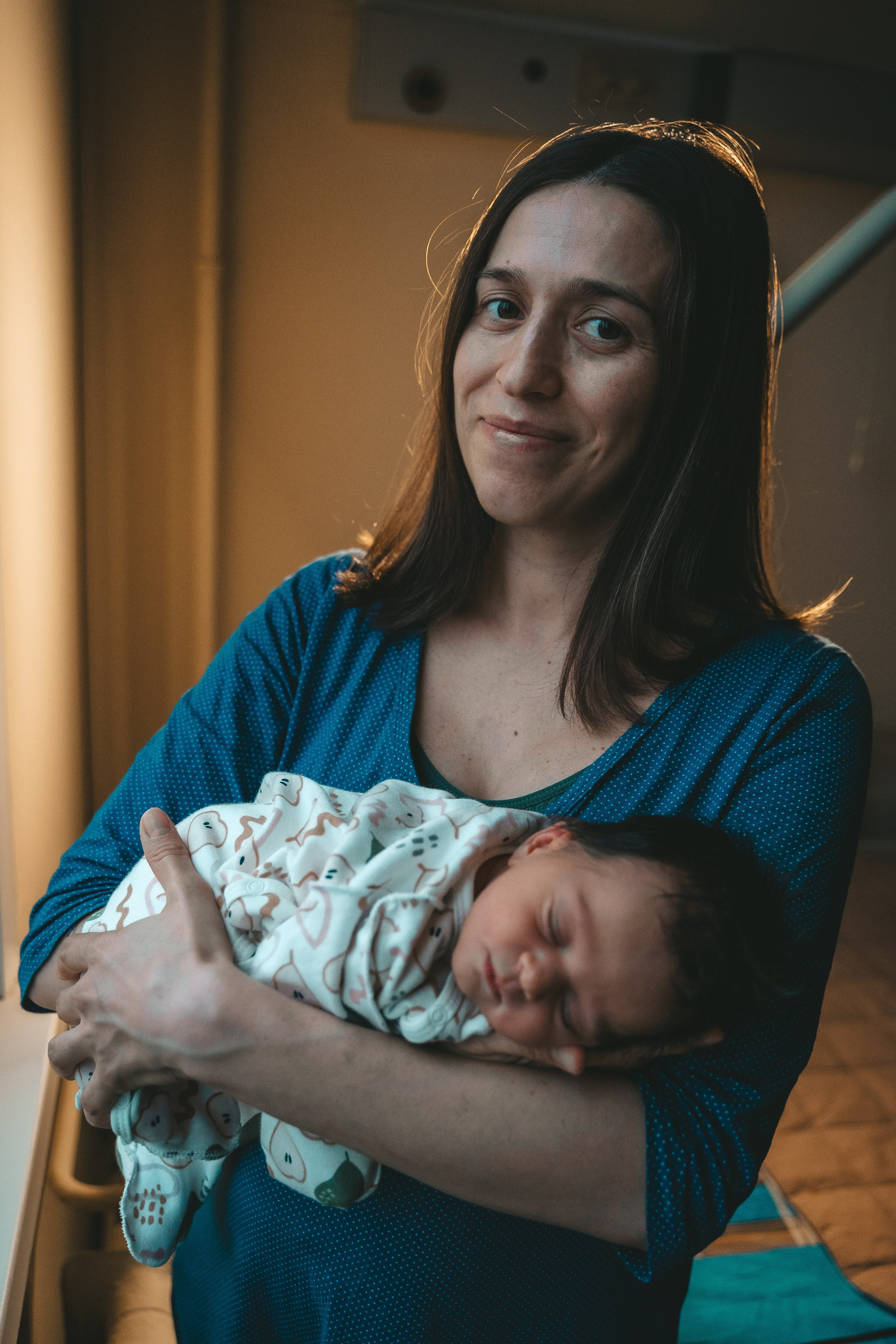 Счастье дома. Выписка из роддом при ГКБ № 29. Фотографы на роды в Москве. Фото и видео родов. Фотопроект «Продолжение рода»