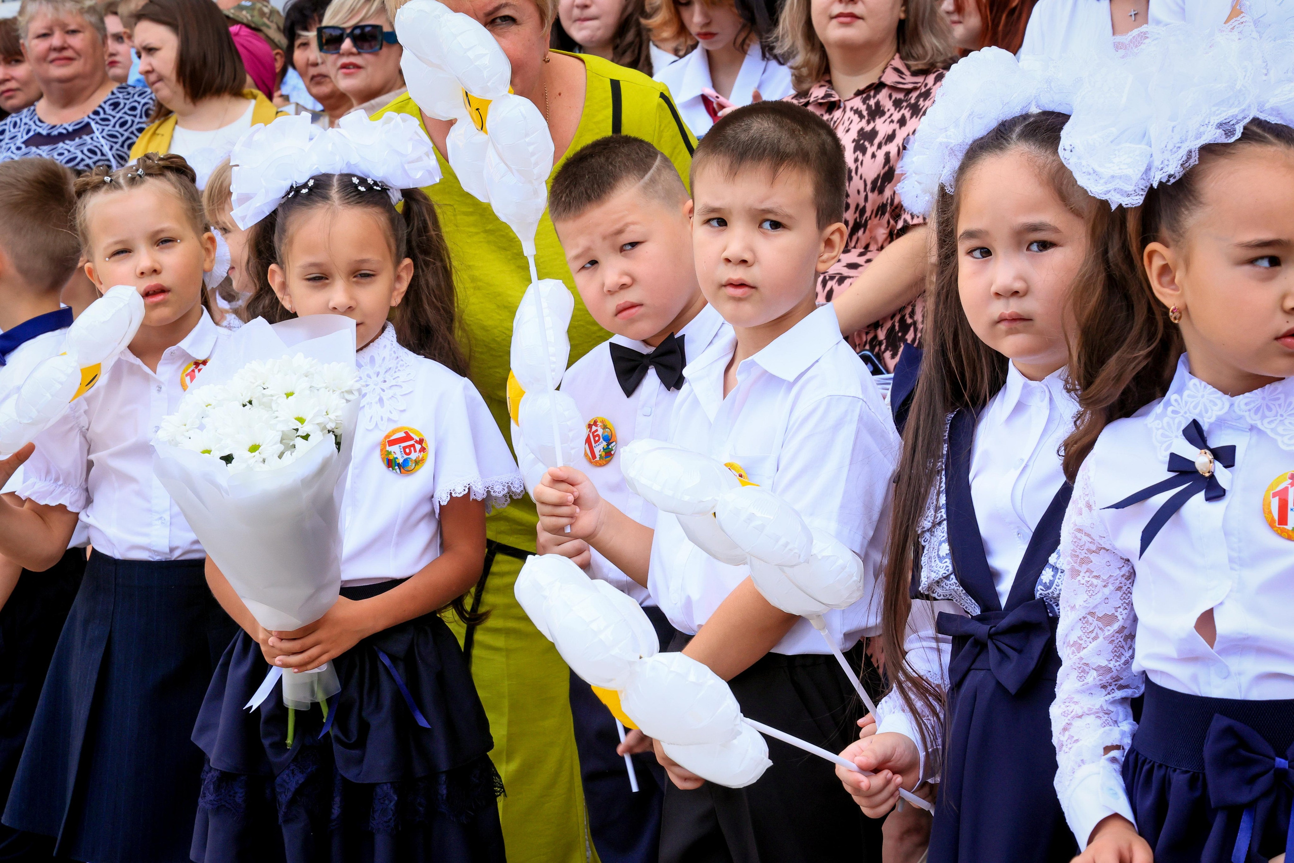 ШКОЛА 1 СЕНТЯБРЯ. Свадебный фотограф — видеограф в г. Астрахань Екатерина Юмашева