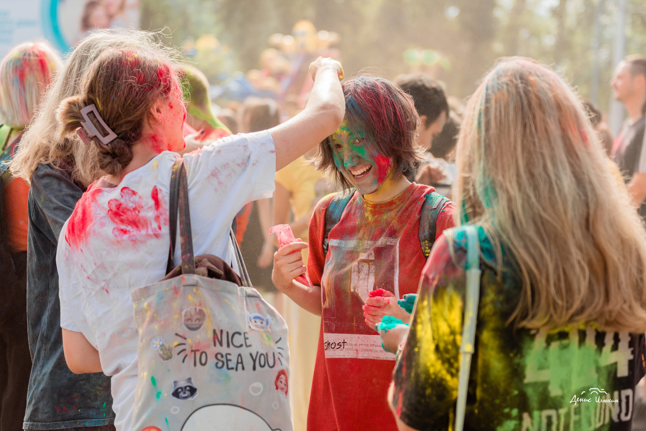 Краски Холи в Комсомольском Парке 2023. Детский фотограф, семейный фотограф и репортажи в Кемерово