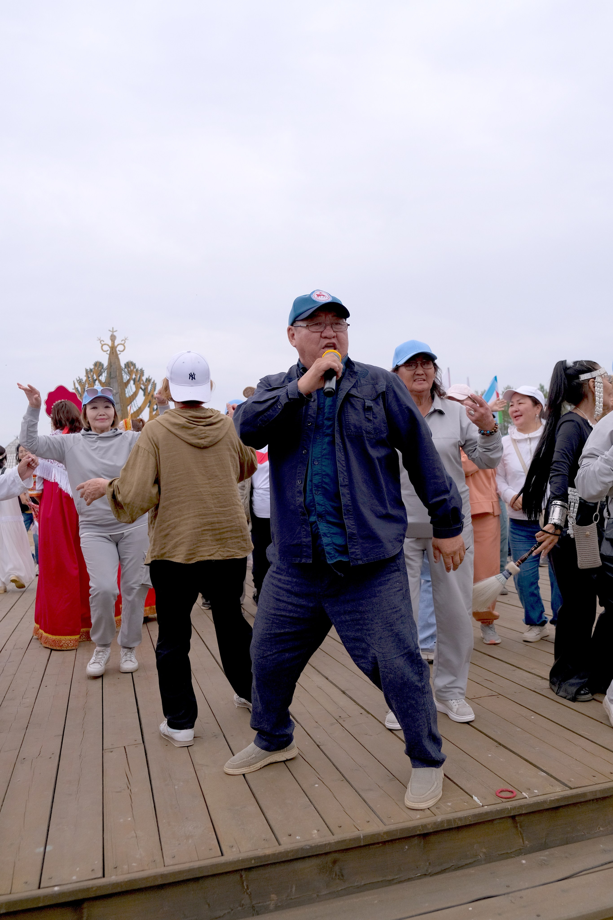 Фестиваль культуры и спорта выпускников школ. Репортажная фотография о культуре в Якутии