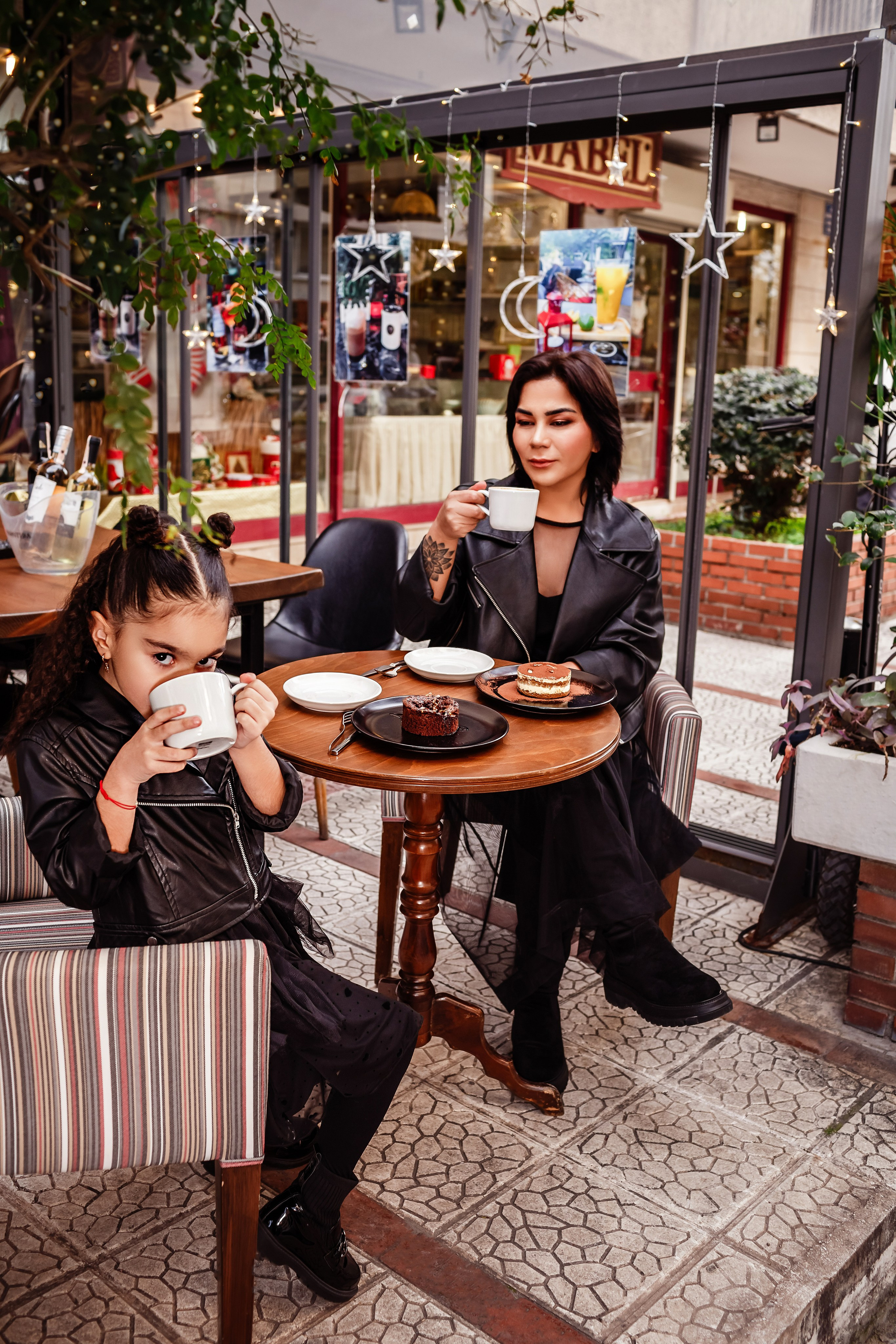 İndira&Darina. Professional family and children’s photographer in Izmir Irina Eron