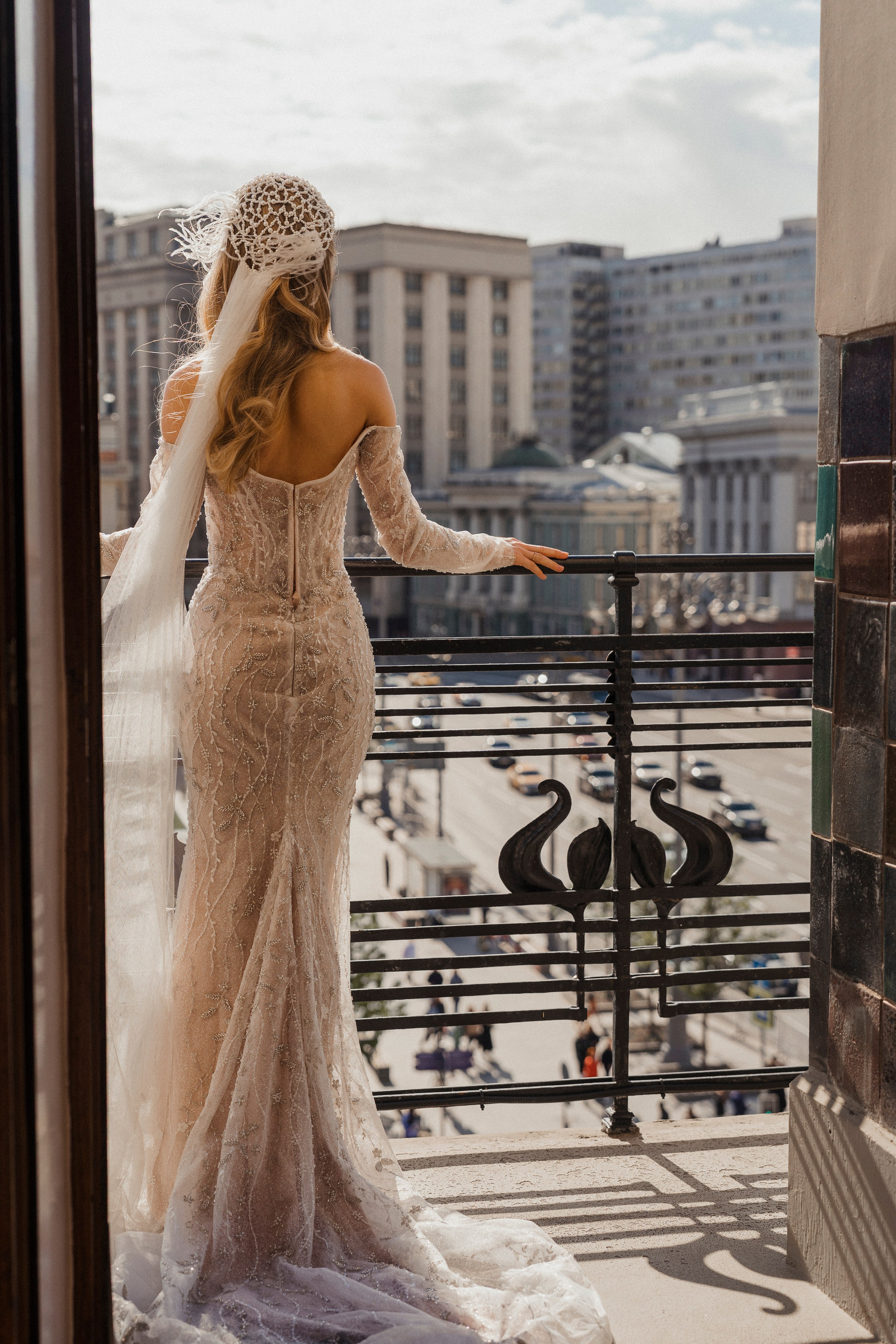 Свадебная фотосессия в отеле Метрополь. Свадебный фотограф в Москве Анна Полушина