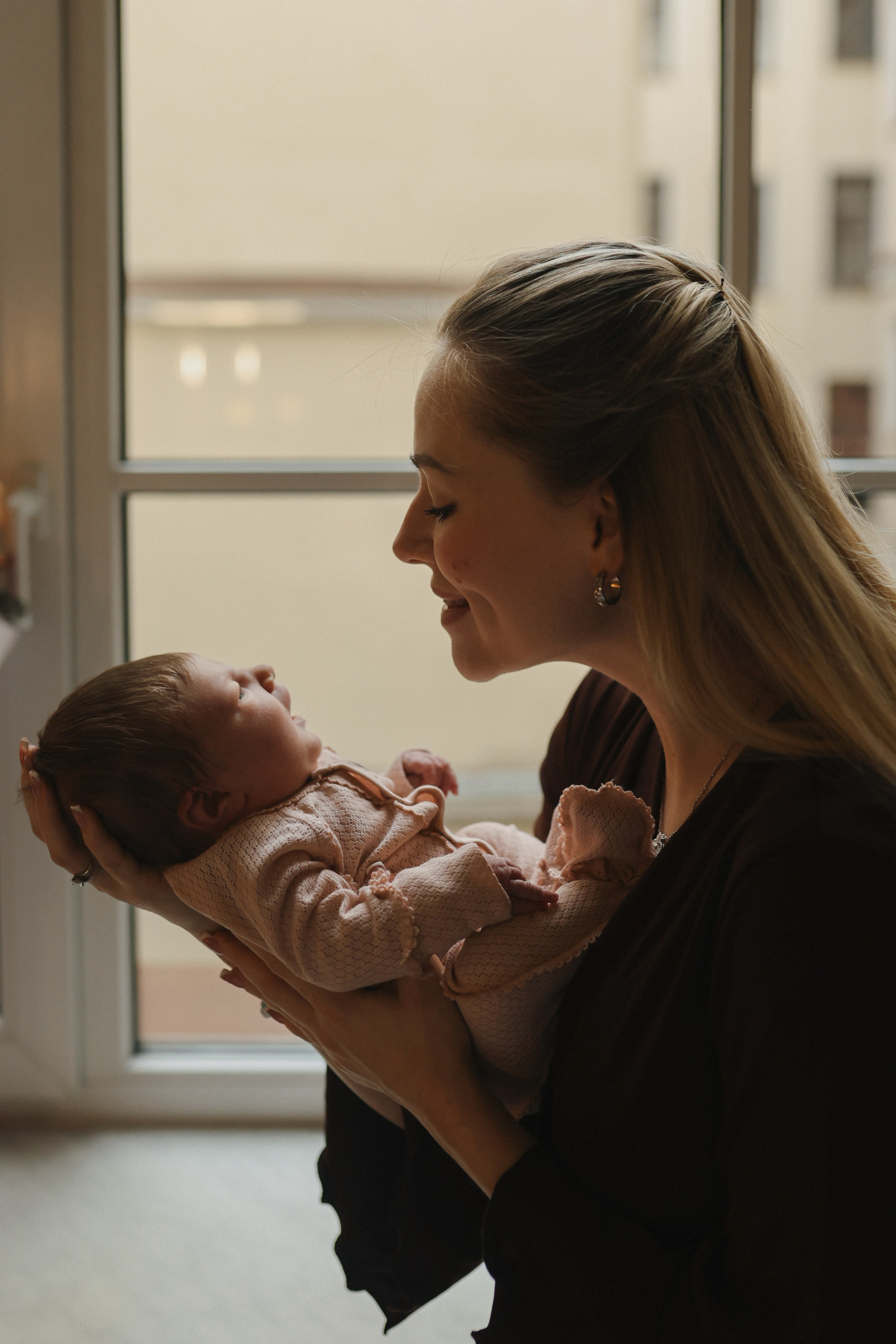 Выписка Милы🤍. Фотограф на роды в Санкт-Петербурге, семейный, нью-борн Алиса Хрекова