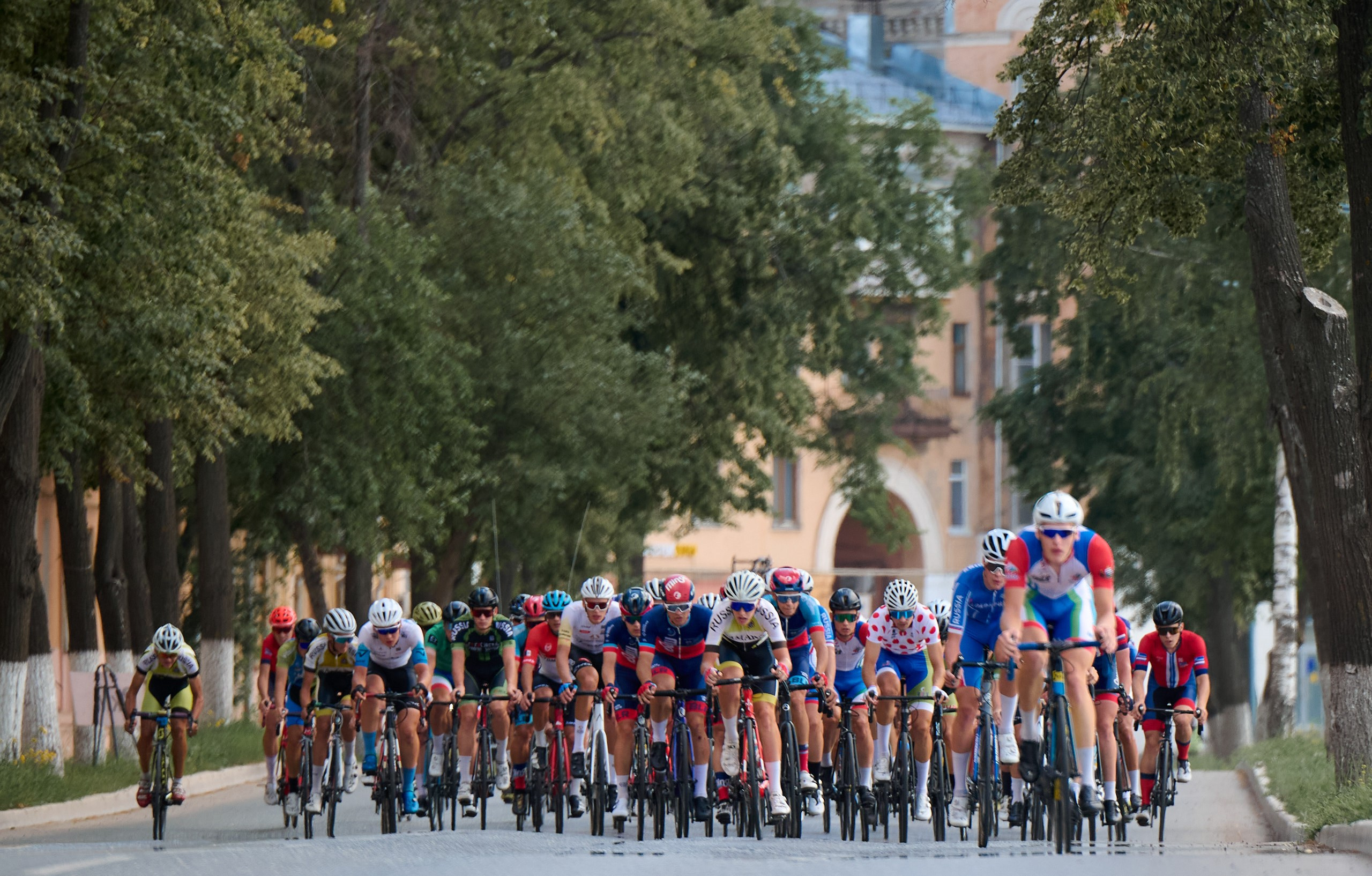 Международная многодневная гонка «Тур России». 4 этап. Воткинск 14.07. Спортивный репортажный фотограф в Ижевске Сергей Мерзляков