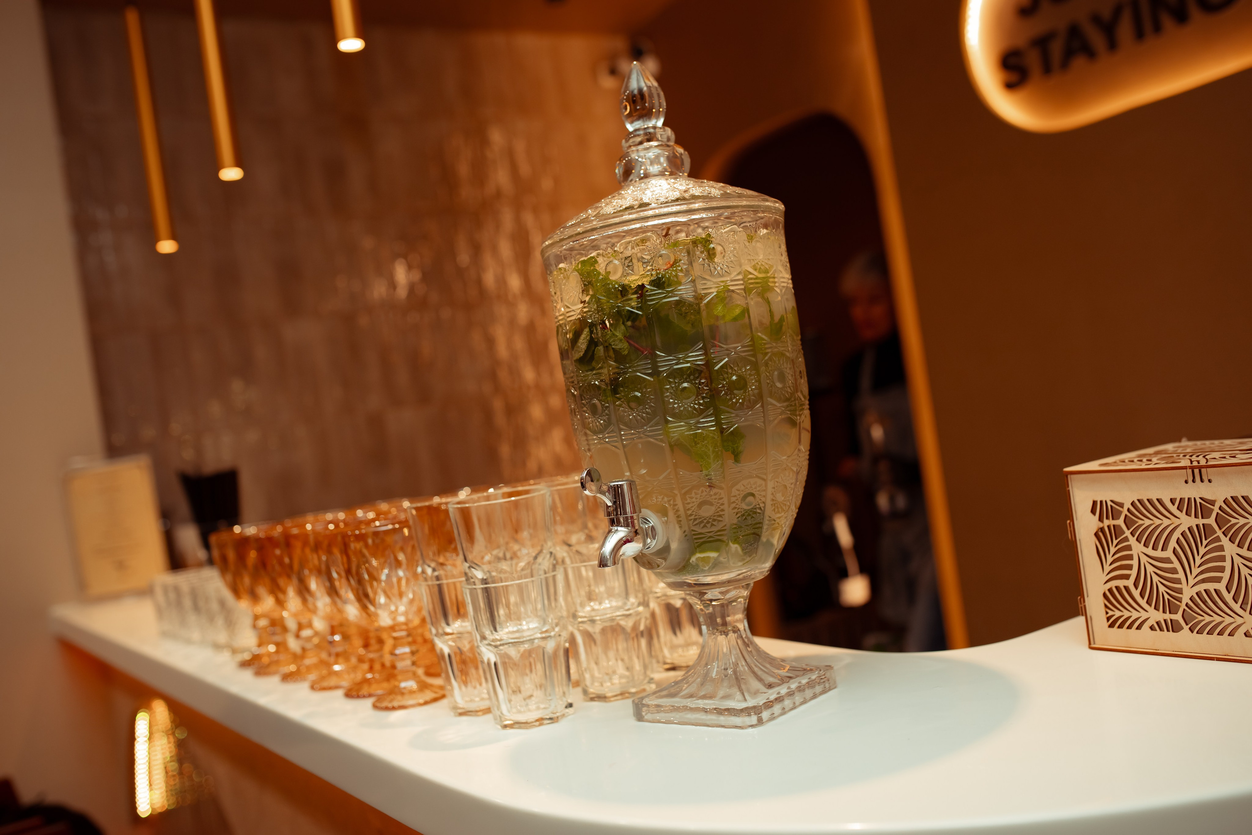 Юбилей Анны в стиле Гайдая. Семейный и детский фотограф в Москве Дорогова Екатерина