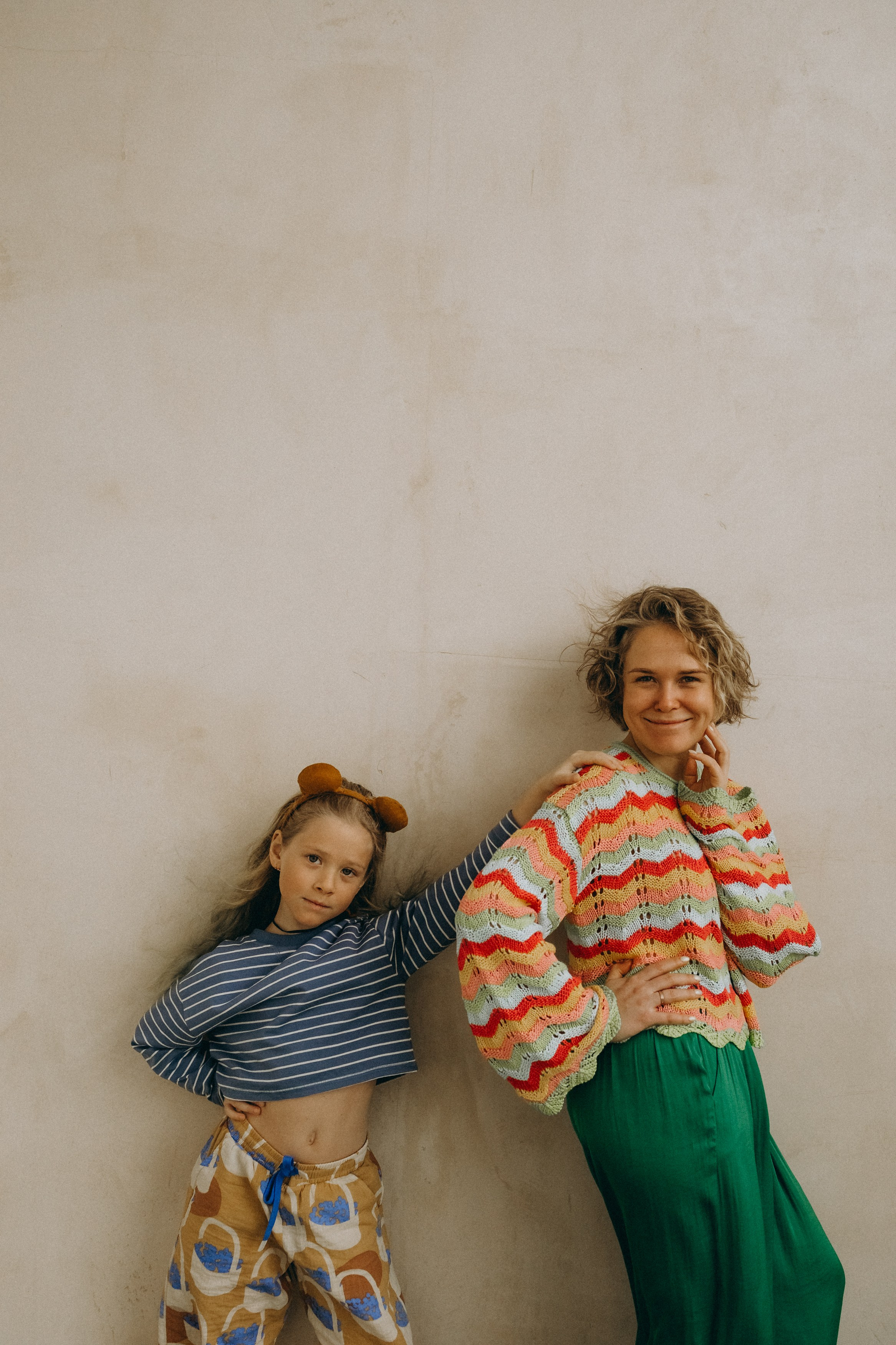 Катя, Лида, Вольт. Главная