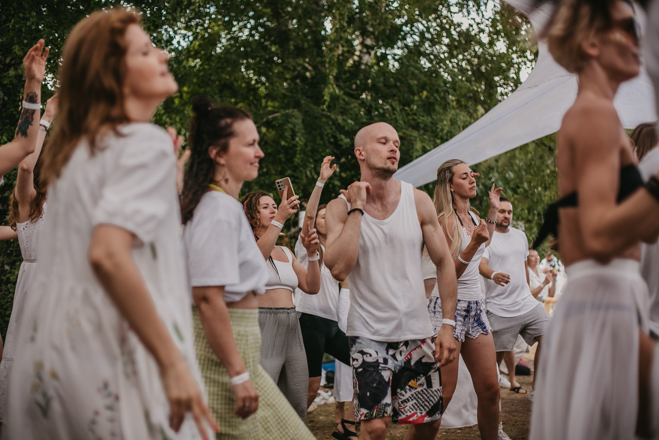 Ecstatic Sensation White в парке Берёзы. Семейный и портретный фотограф, Москва, Калуга. Анастасия Андрексон