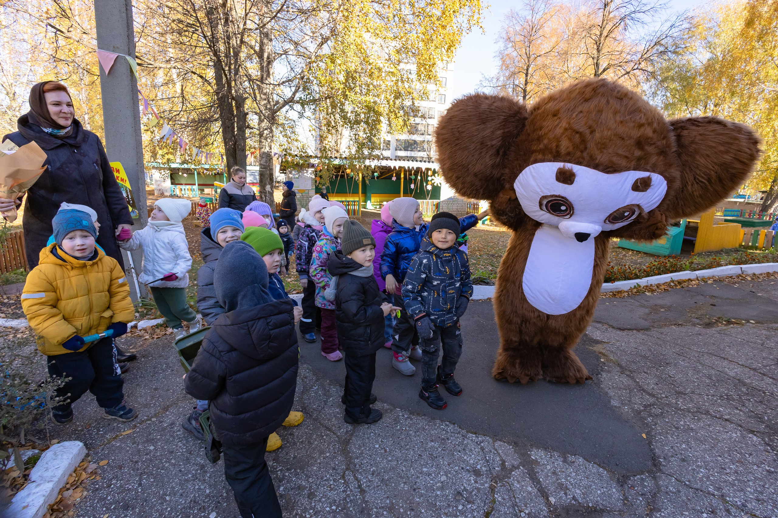 Детский день рождения с Чебурашкой