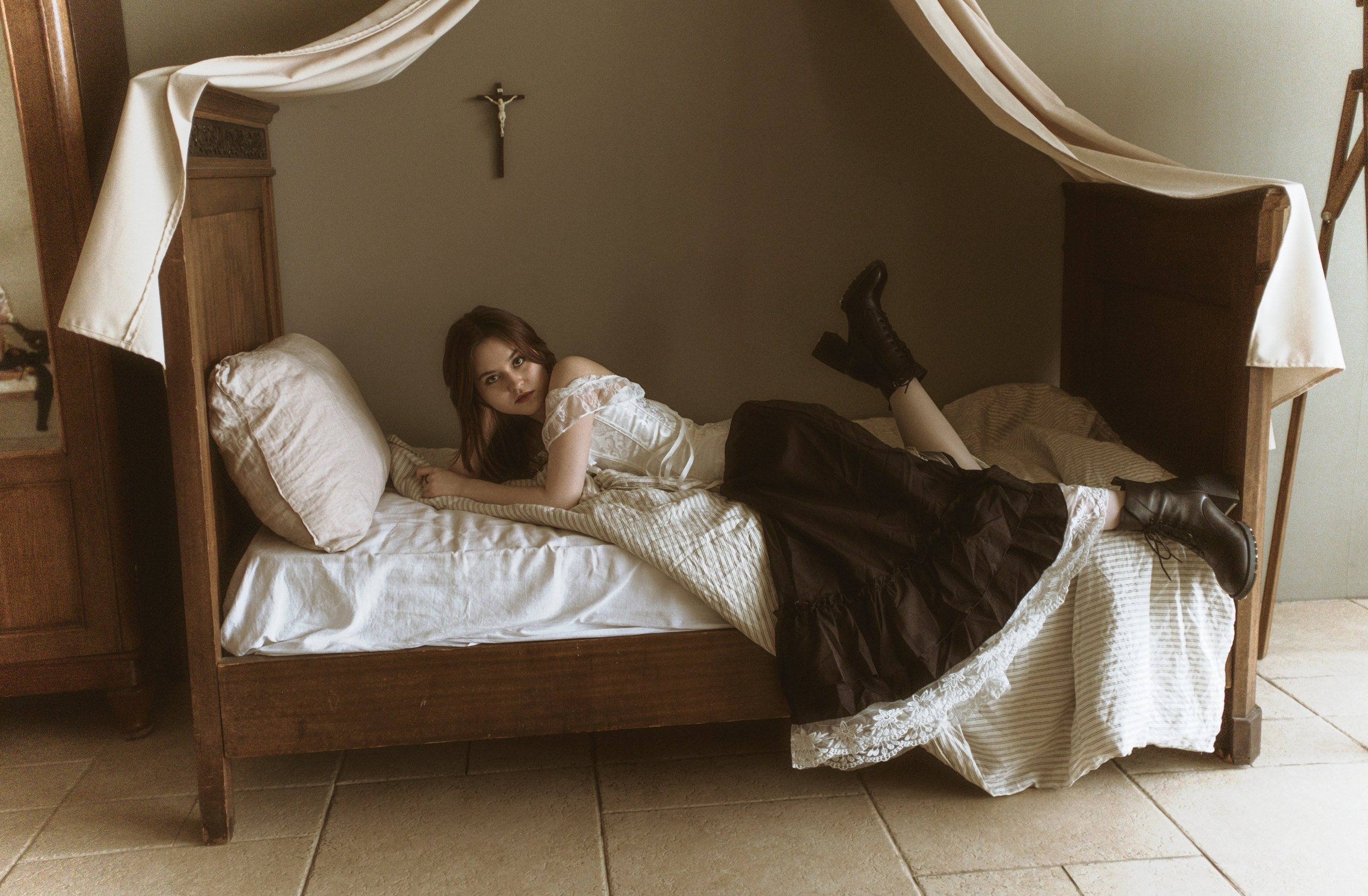 Beth`. Художественный деятель | фотограф