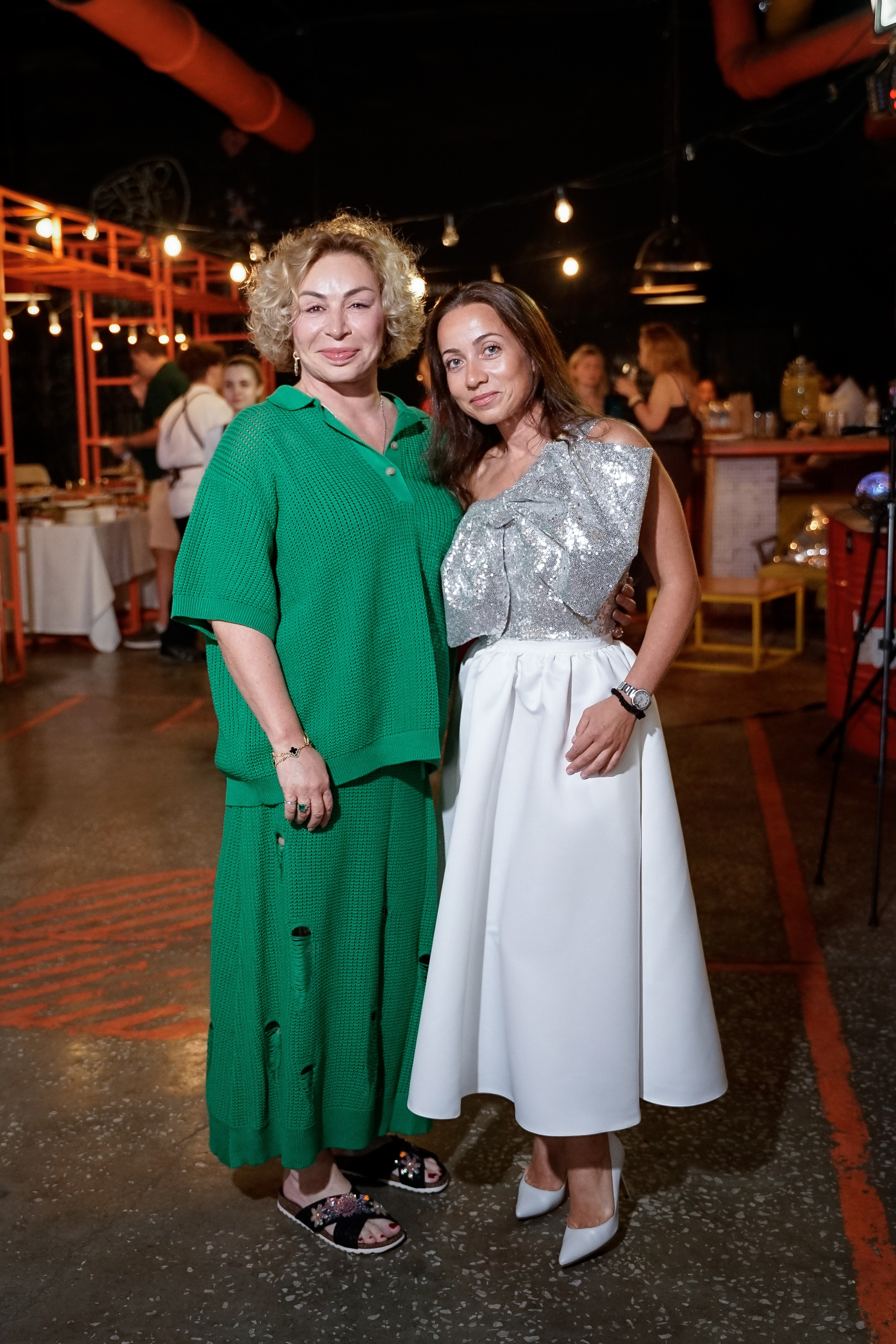 Репортажная съемка частной вечеринки в лофте