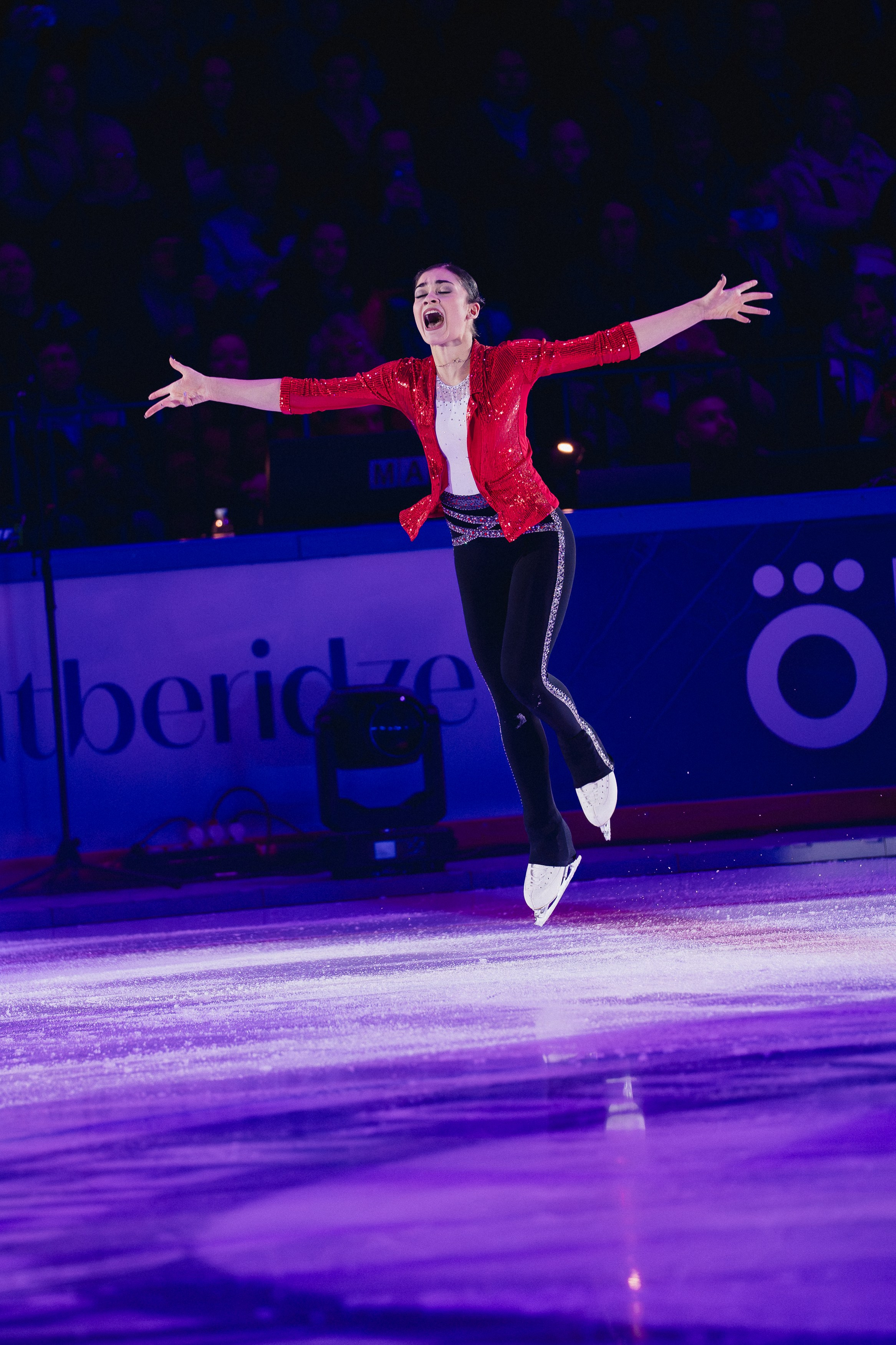 Шоу Этери Тутберидзе в Новосибирске. Воробьева Ксения — Спортивный и танцевальный фотограф Новосибирск