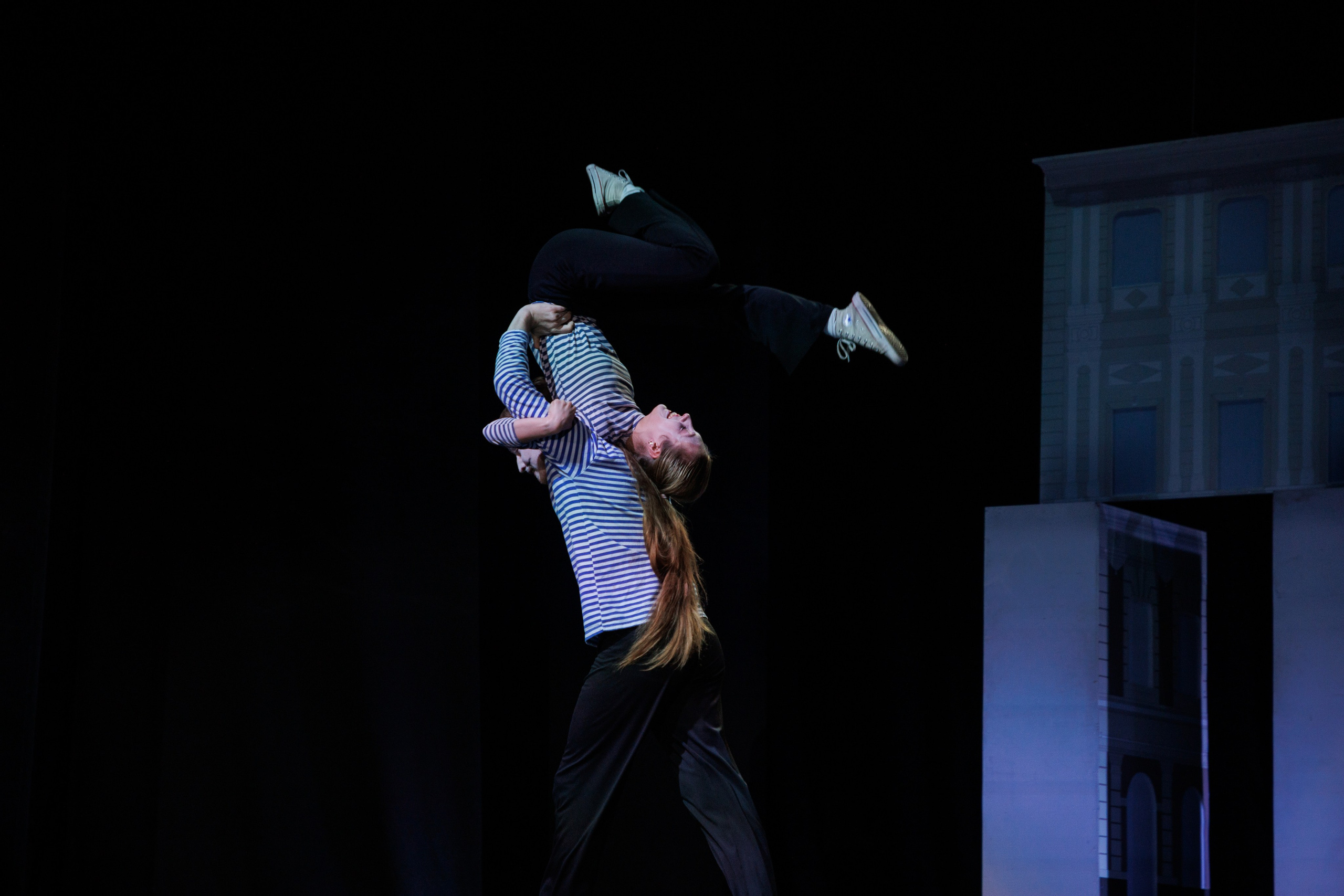 МХАТ. Новый квадрат. Фотограф городских и семейных событий Артем Карпухин