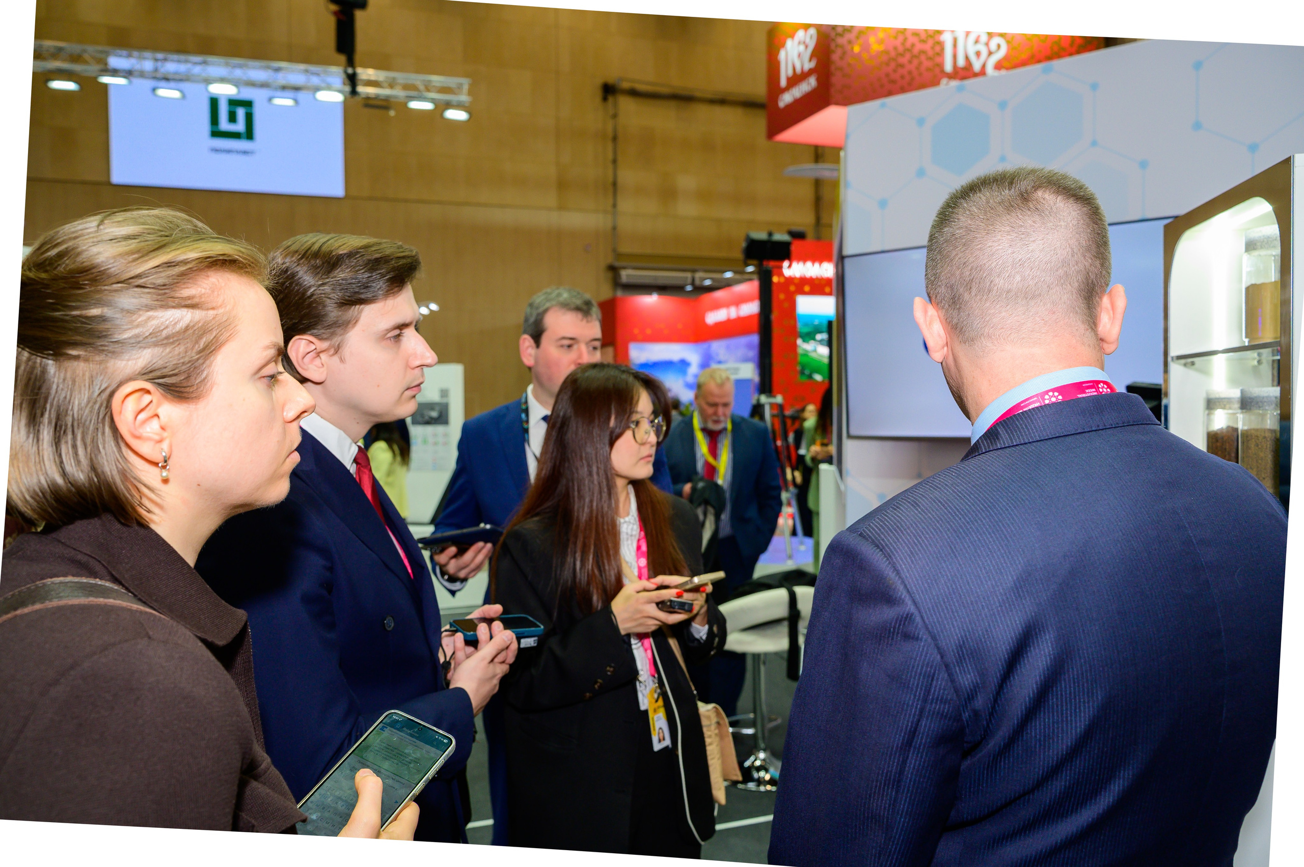 BigindustrialweekBelarus. Фотоуслуги, услуги фотографа, фотографирование важных событий