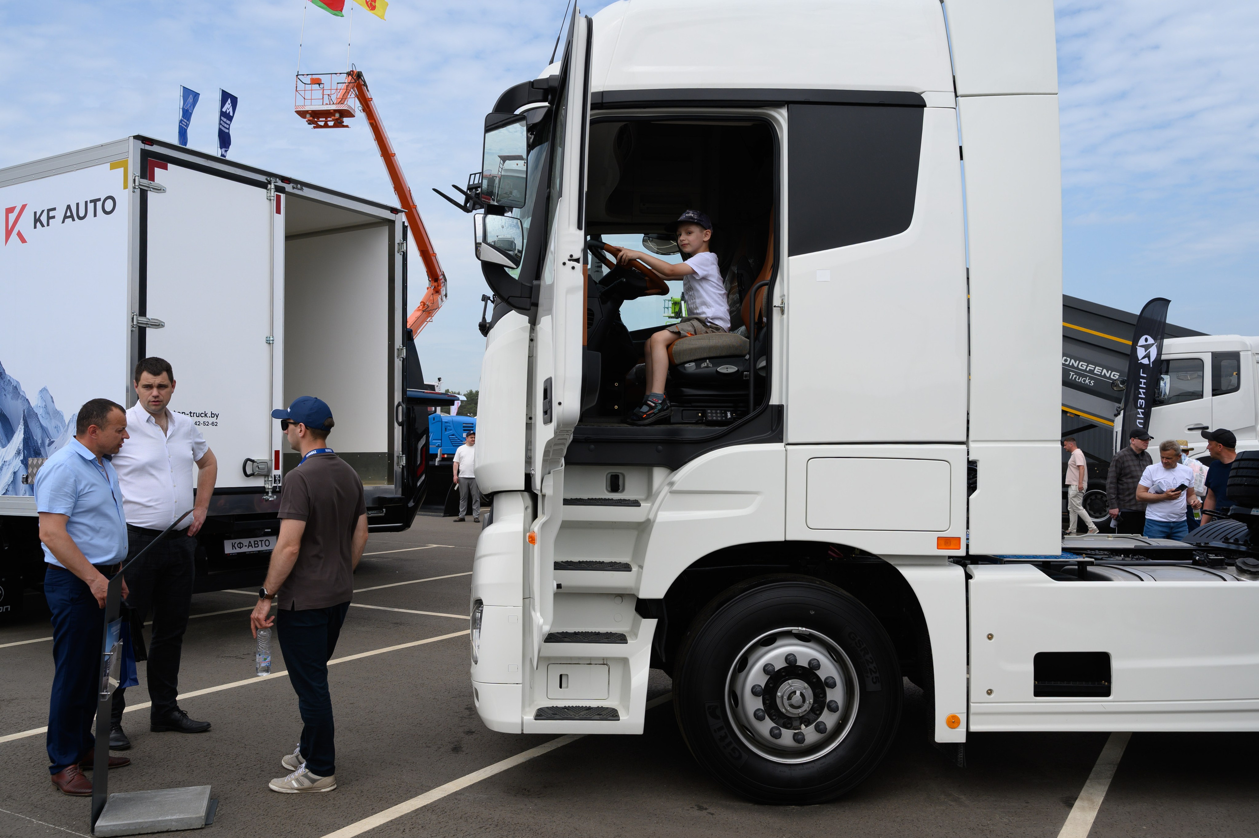 Агровыставка. Фотоуслуги, услуги фотографа, фотографирование важных событий