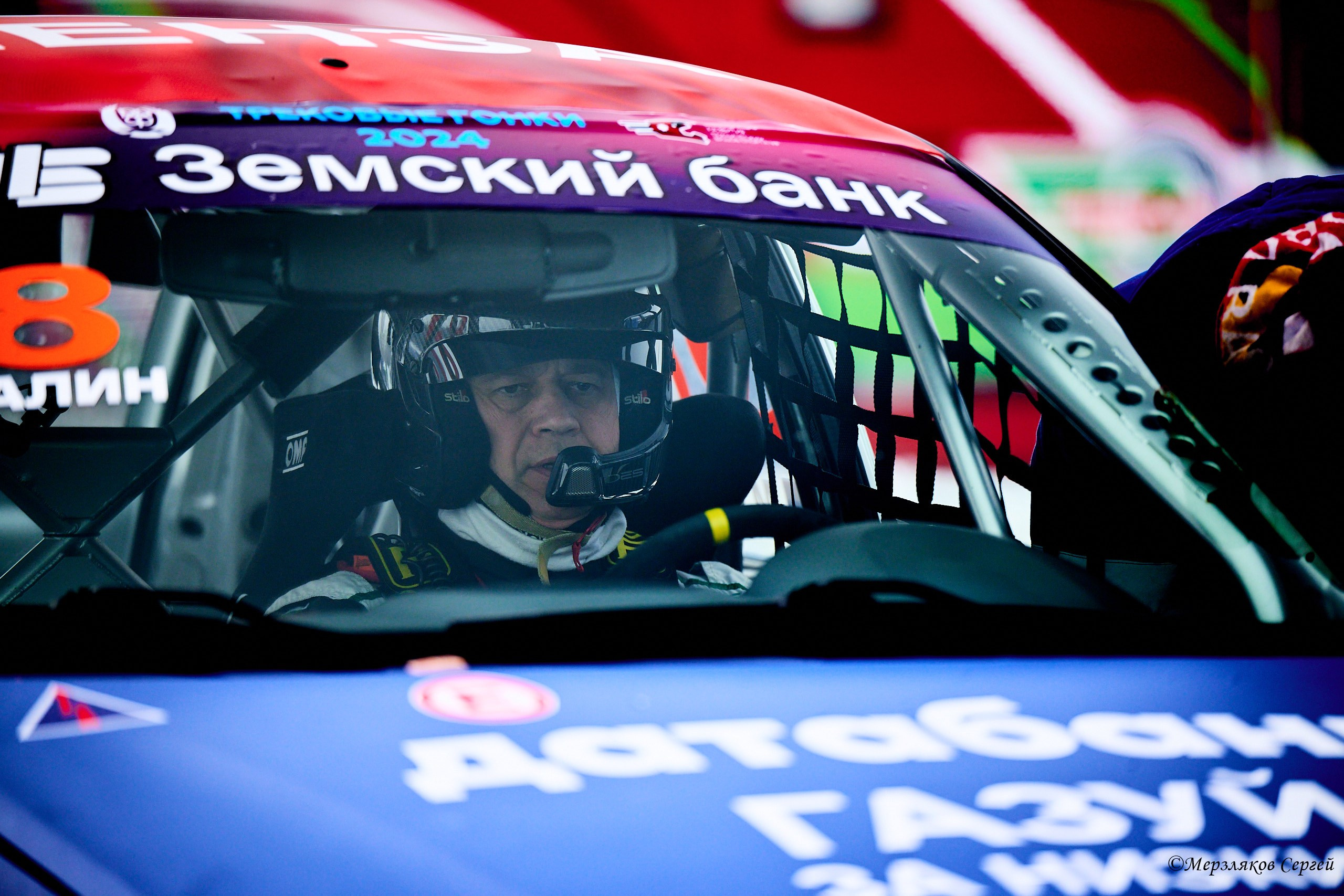 Трековые автогонки на льду Чемпионат России. Спортивный репортажный фотограф в Ижевске Сергей Мерзляков