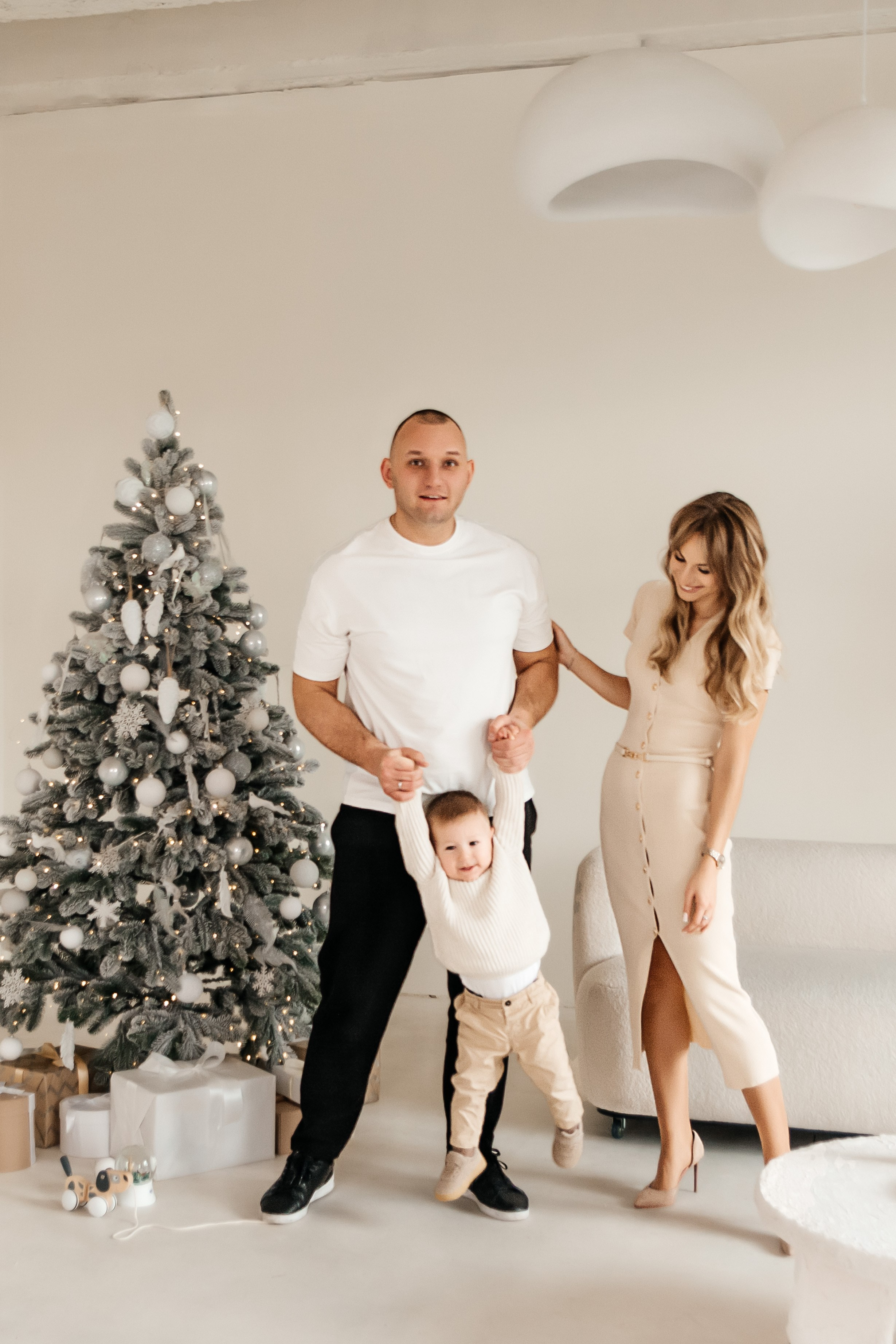 Новогодняя фотосессия Юля, Ярослав и Ростик. Семейный и детский фотограф Кущ Наташа