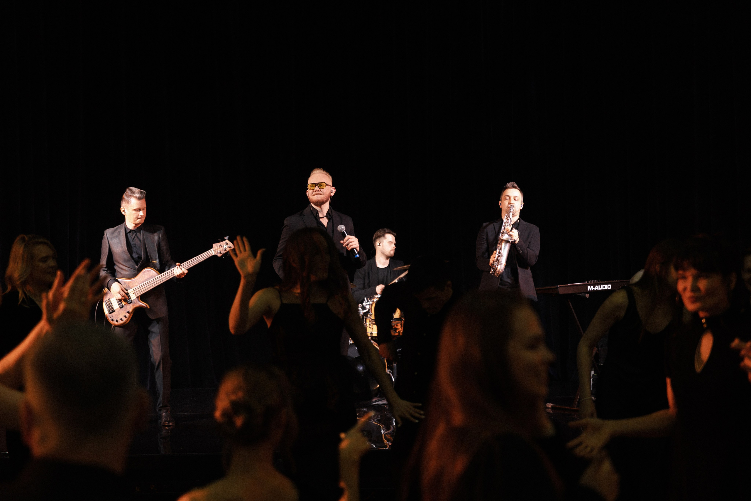 Михаил и Елизавета. Фотограф Тюмень Пушковская Кристина