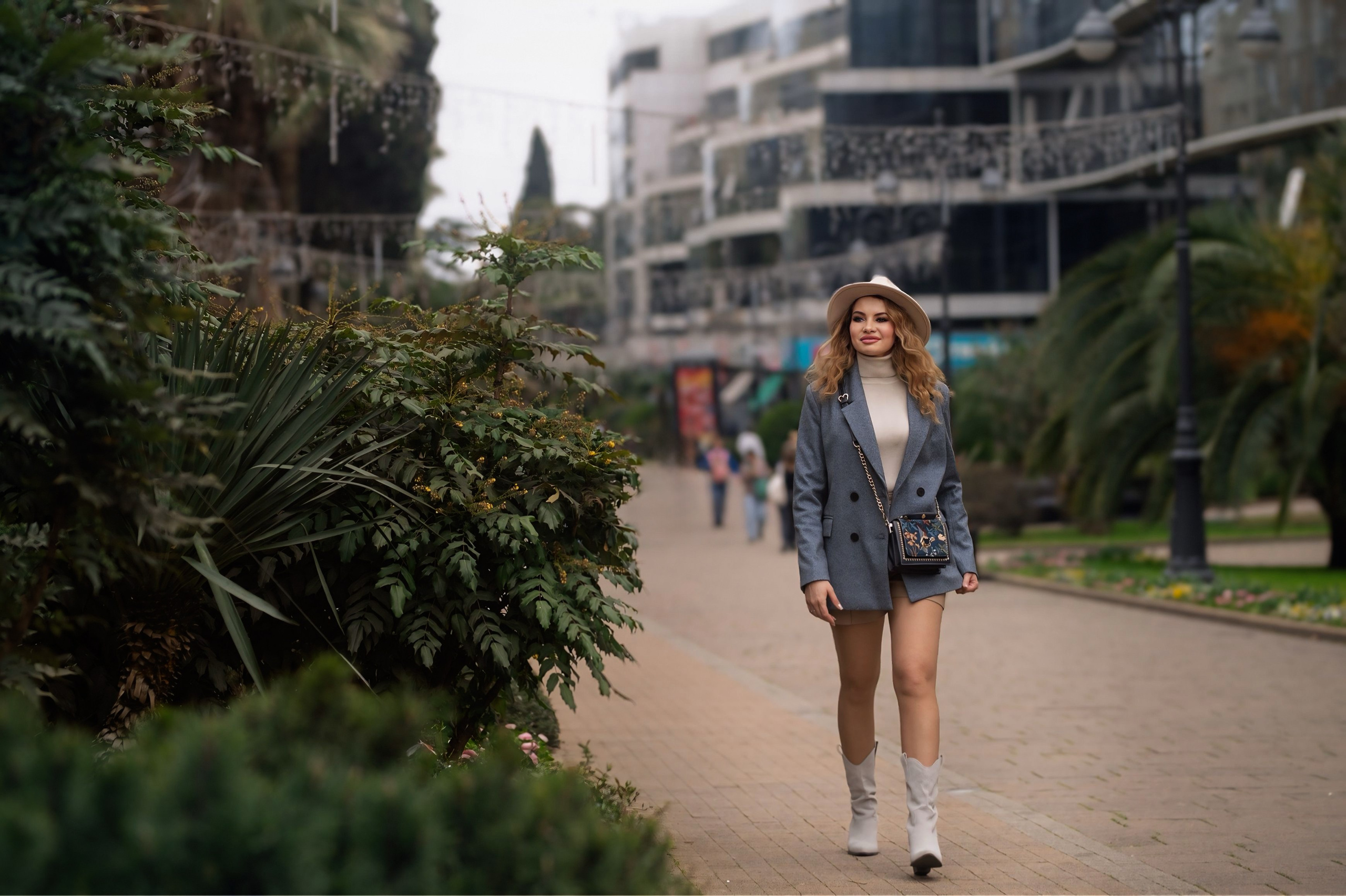 Съёмки для отелей. Сеть отелей в Сочи и Адлере MIRROR. Портретный фотограф в Москве Наталия Комарова