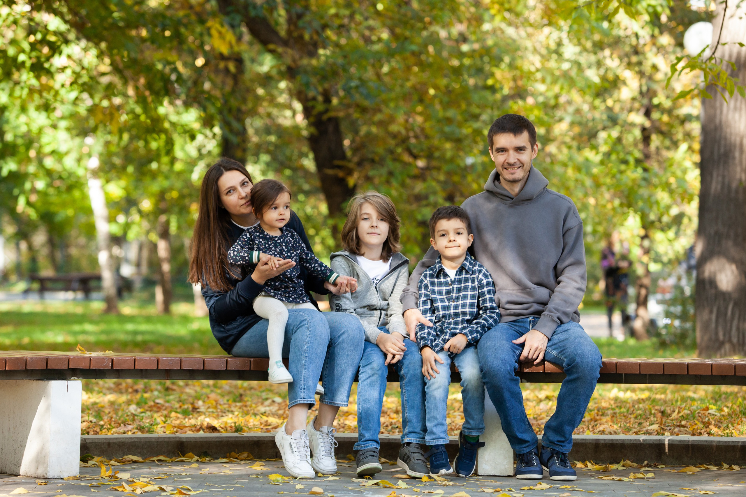 Семейная фотосъемка в саду Баумана. Фотографы в Москве Светлана Устинова и Сергей Грачев