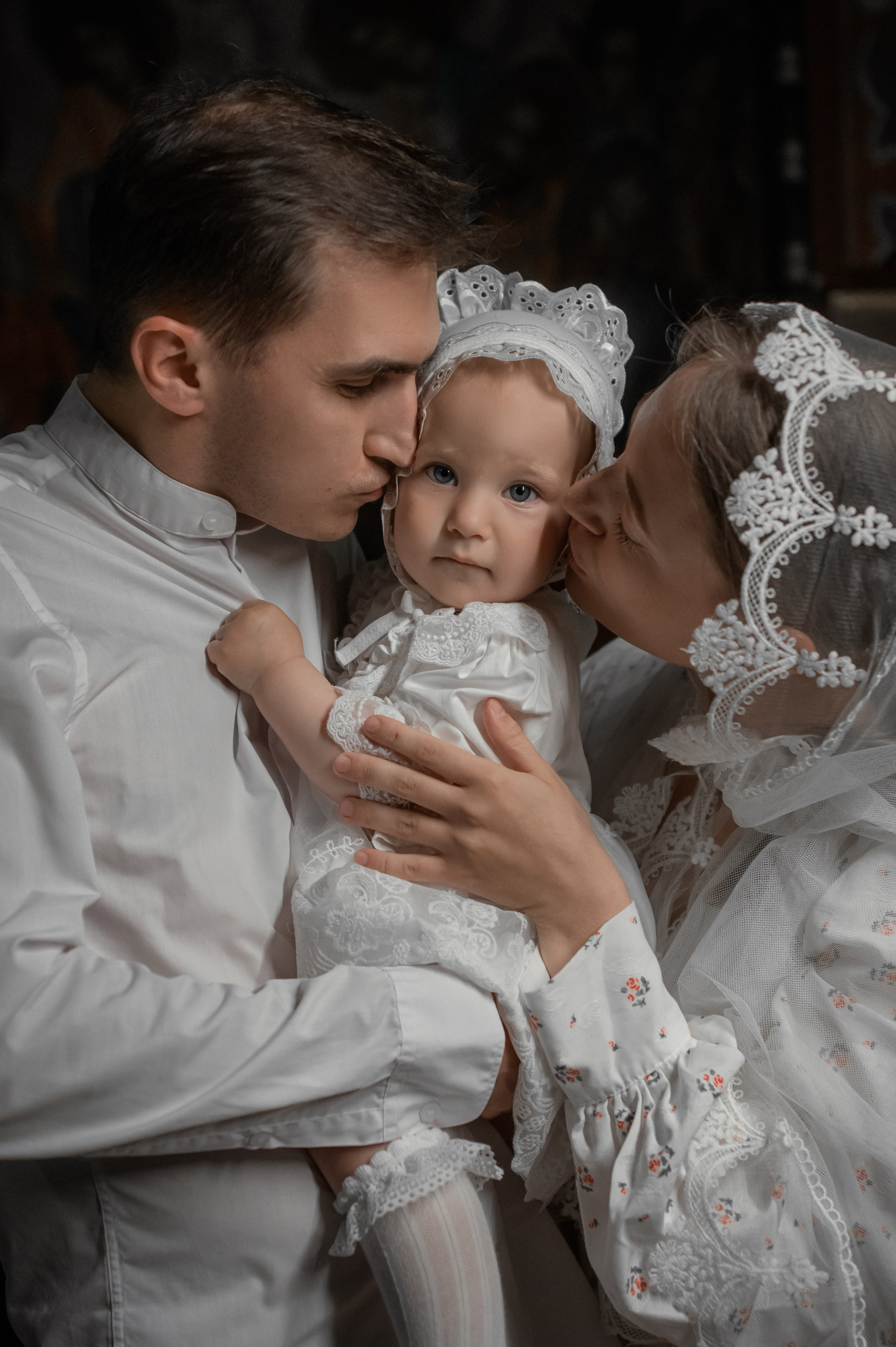 Крещение в соборе Петра и Павла в Петергофе. Фотограф на крещение и венчание, семейный фотограф в Санкт-Петербурге